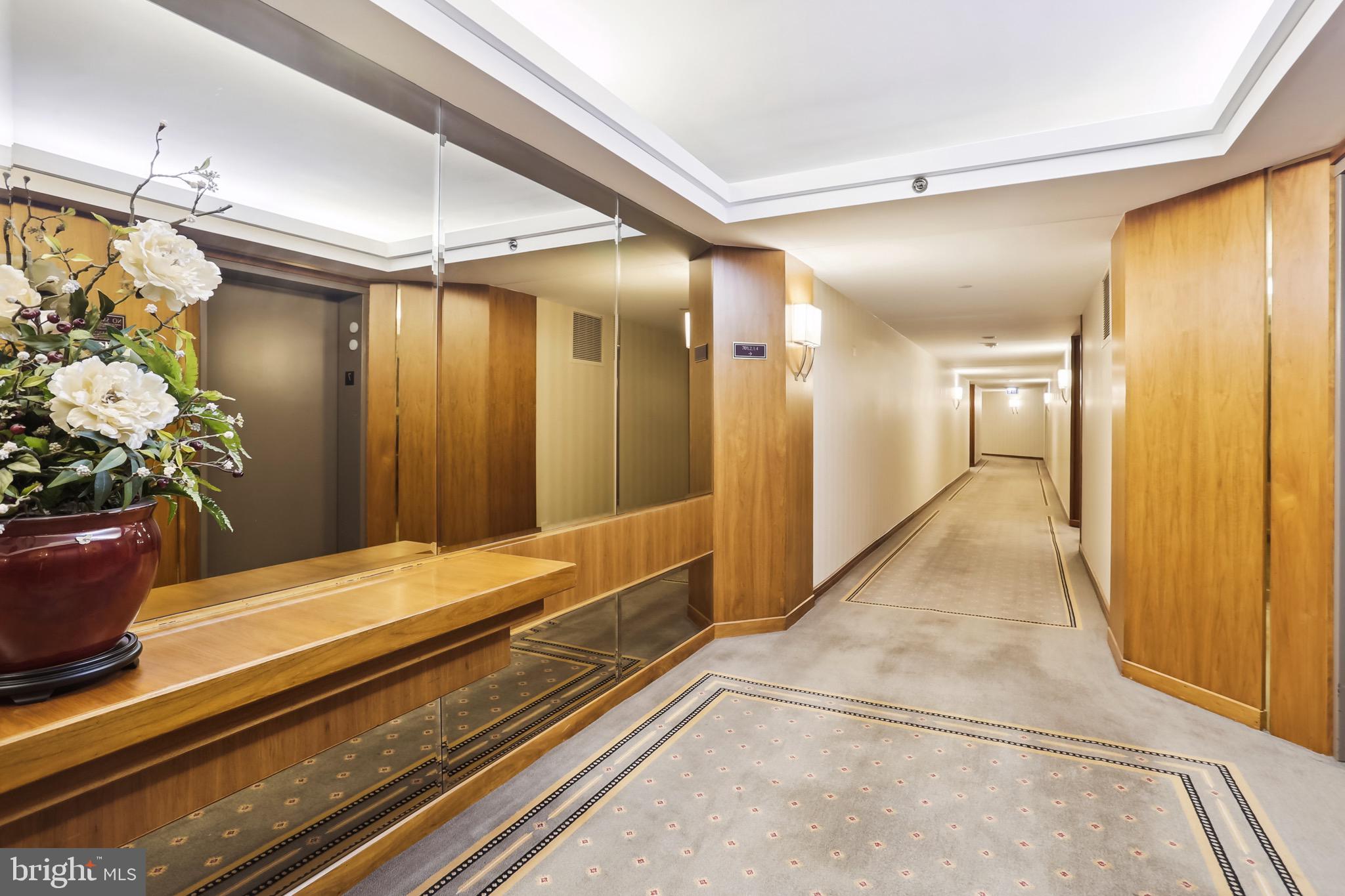 SOMERSET HOUSE - Residential