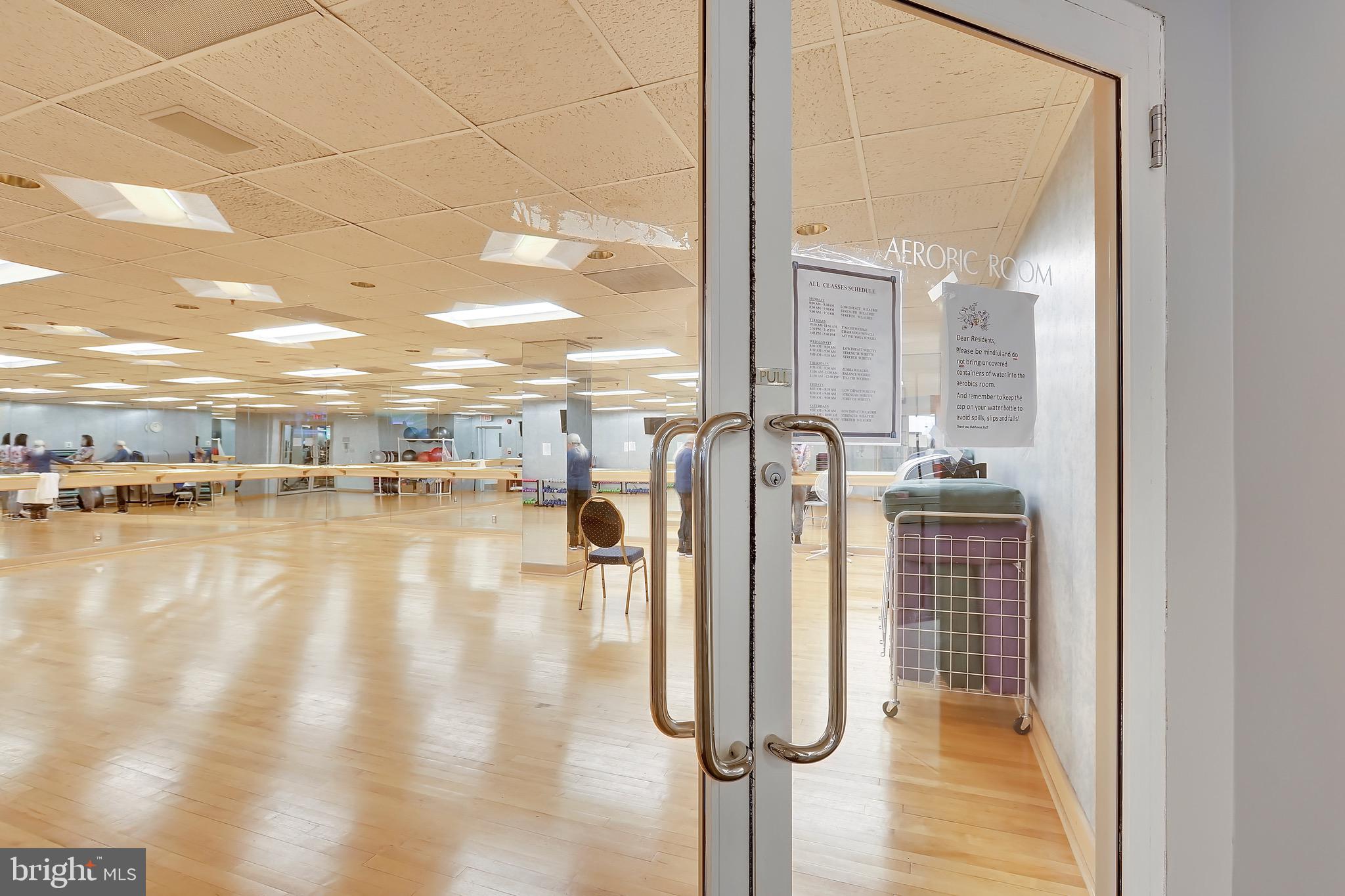 SOMERSET HOUSE - Residential