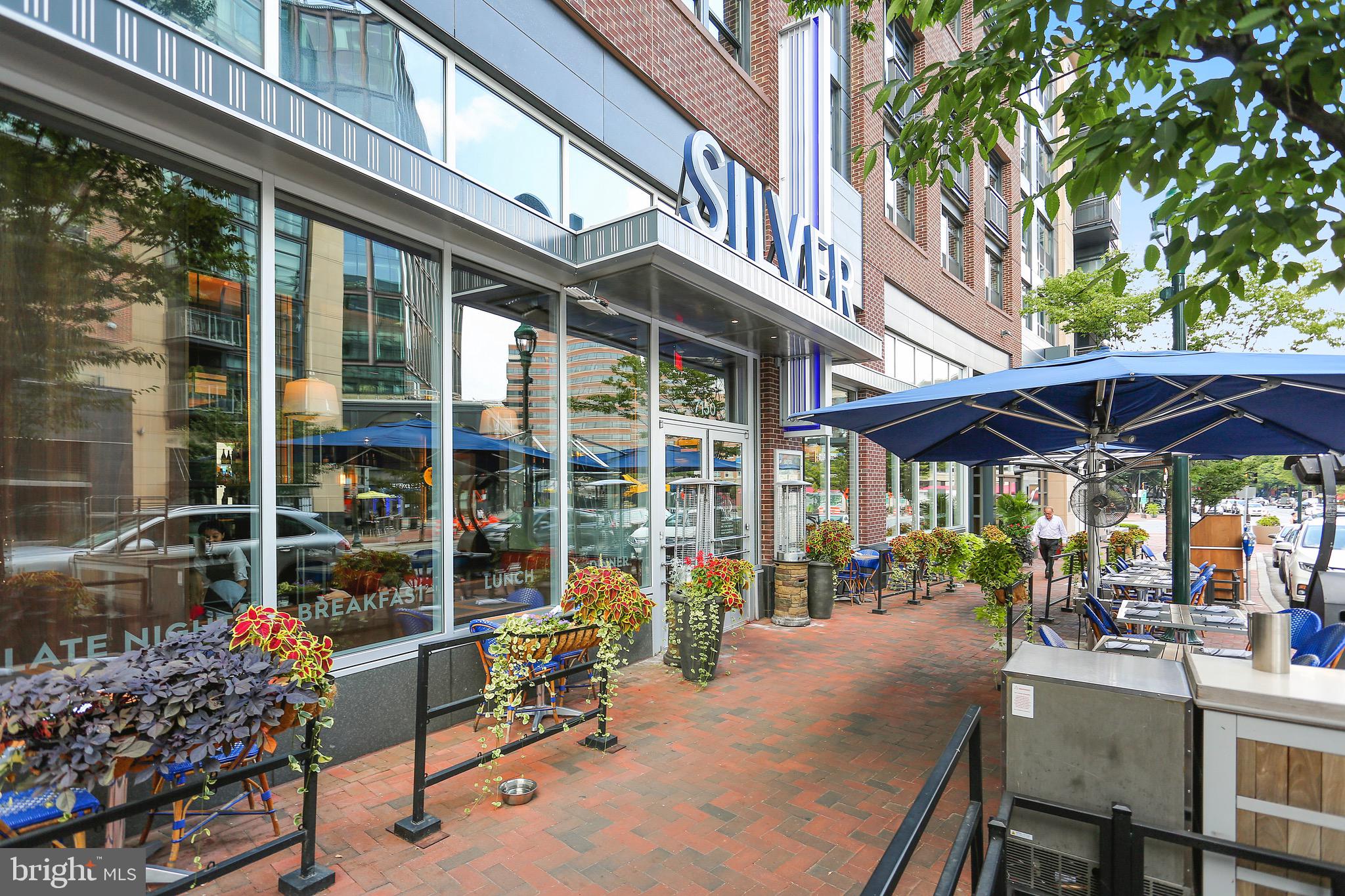 SOMERSET HOUSE - Residential