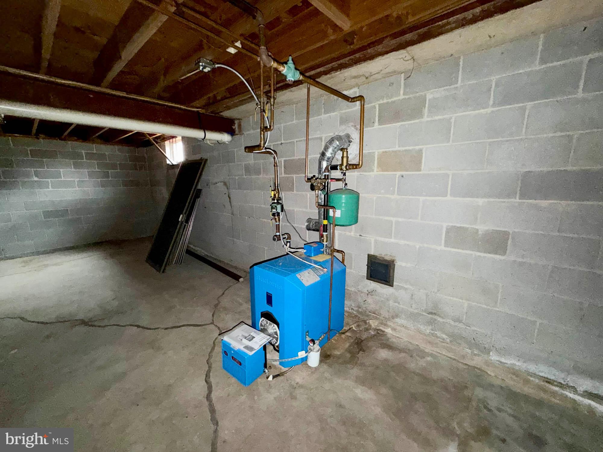 MOUNT HEBRON - Residential