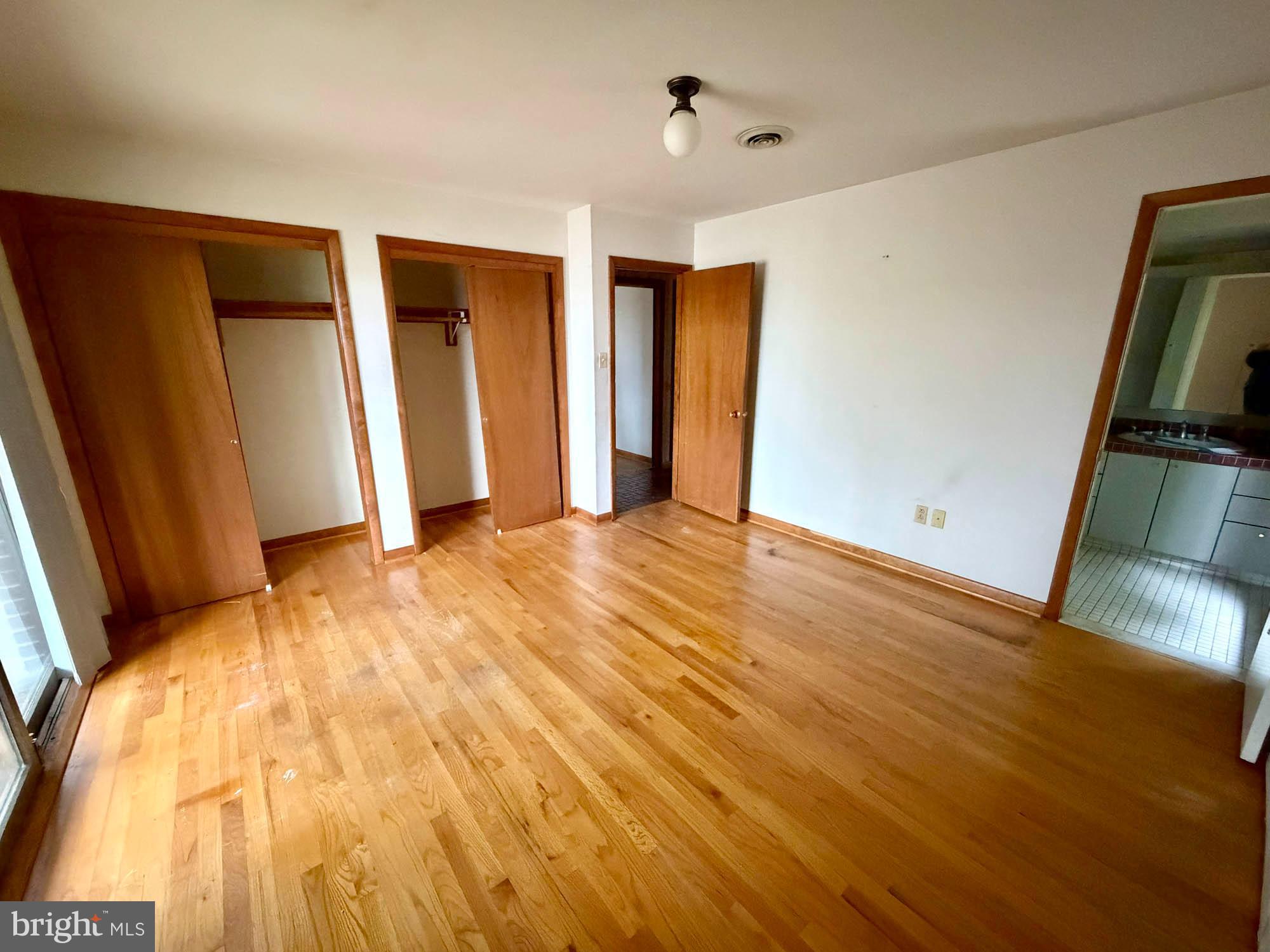 MOUNT HEBRON - Residential