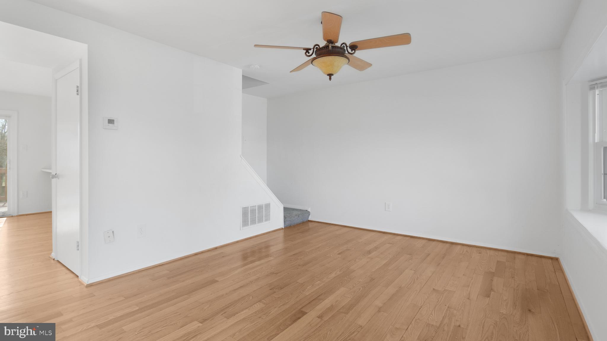 ELIZABETHS LANDING - Residential