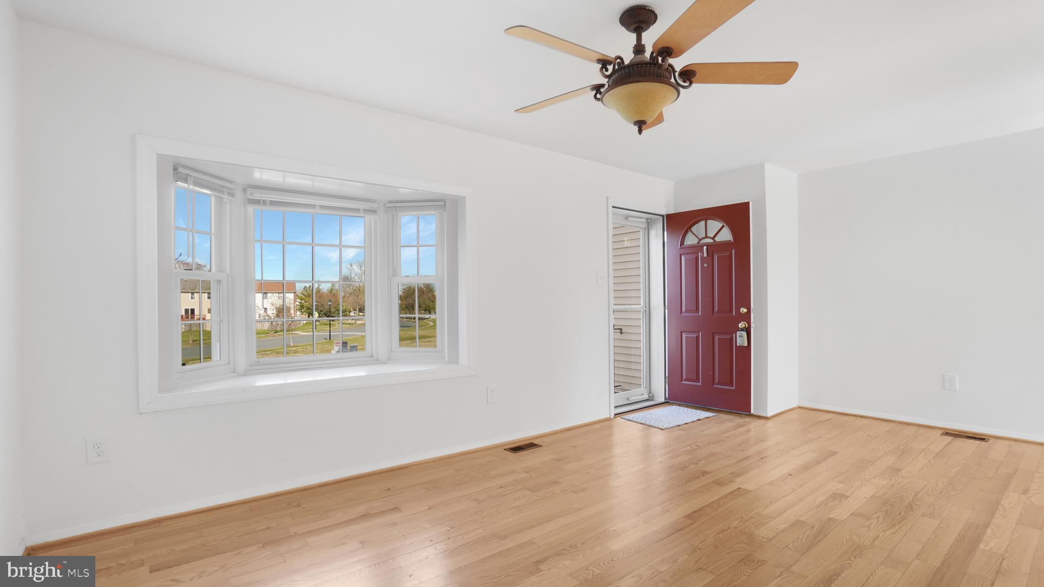 ELIZABETHS LANDING - Residential