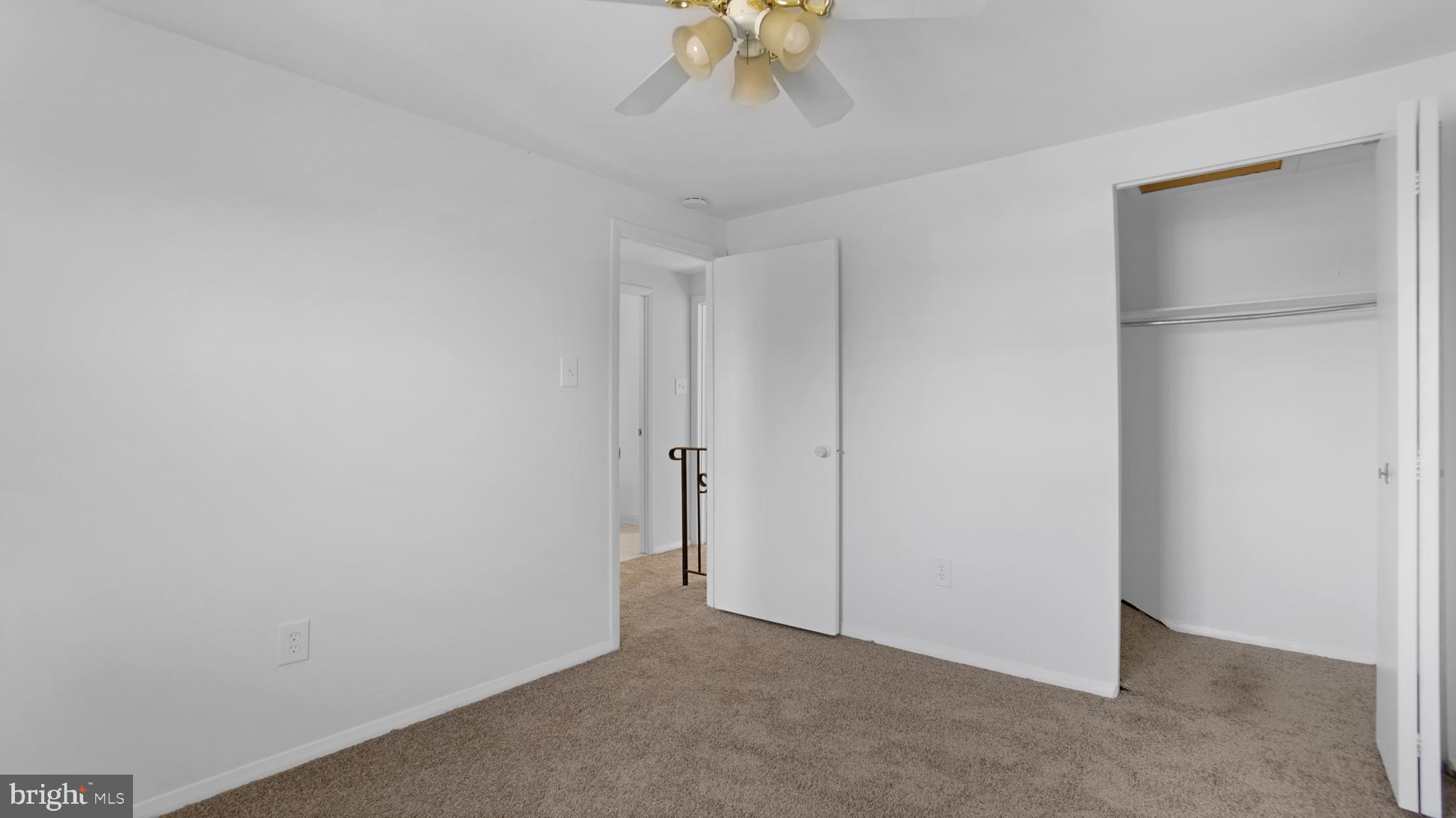 ELIZABETHS LANDING - Residential