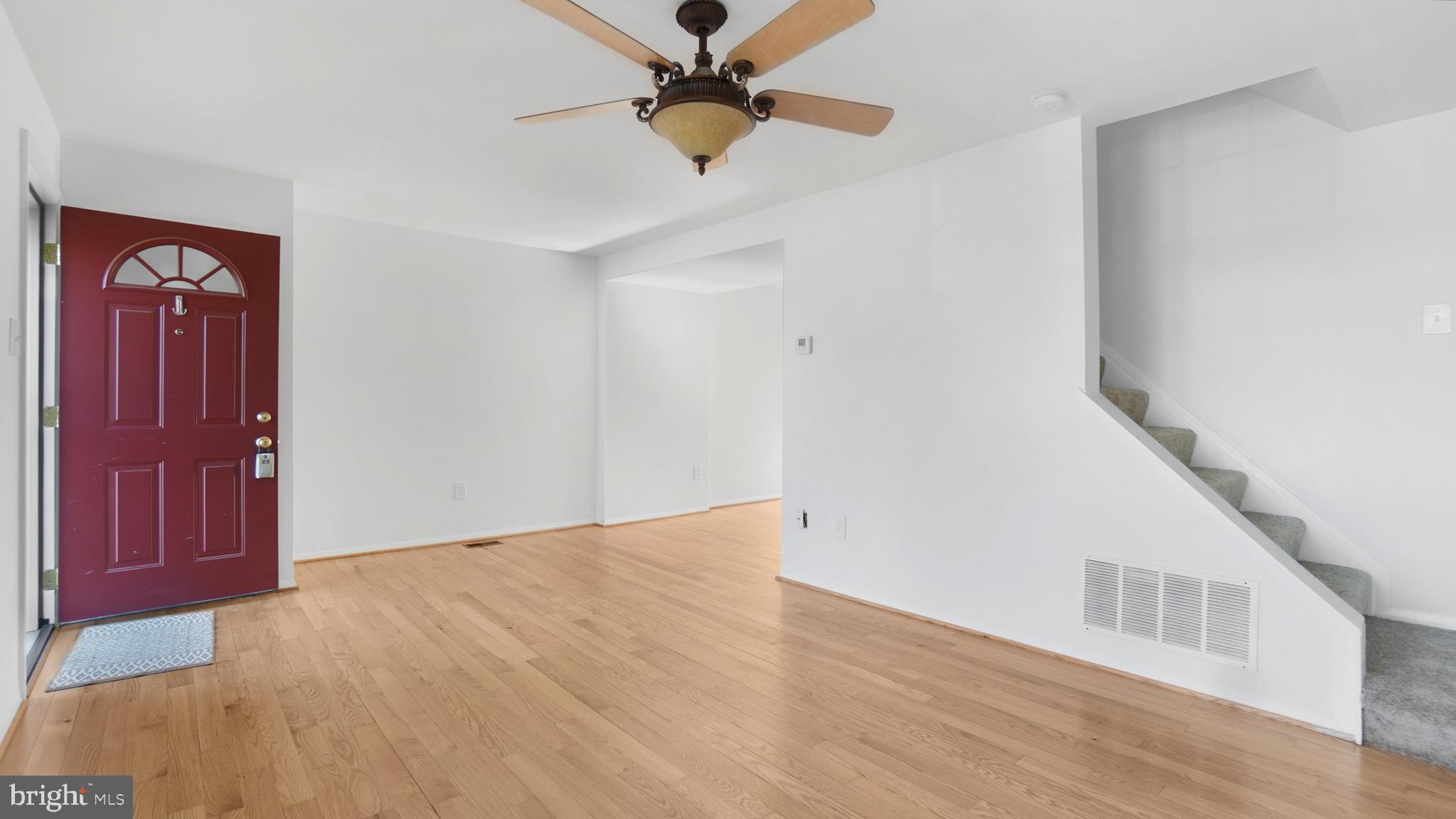 ELIZABETHS LANDING - Residential