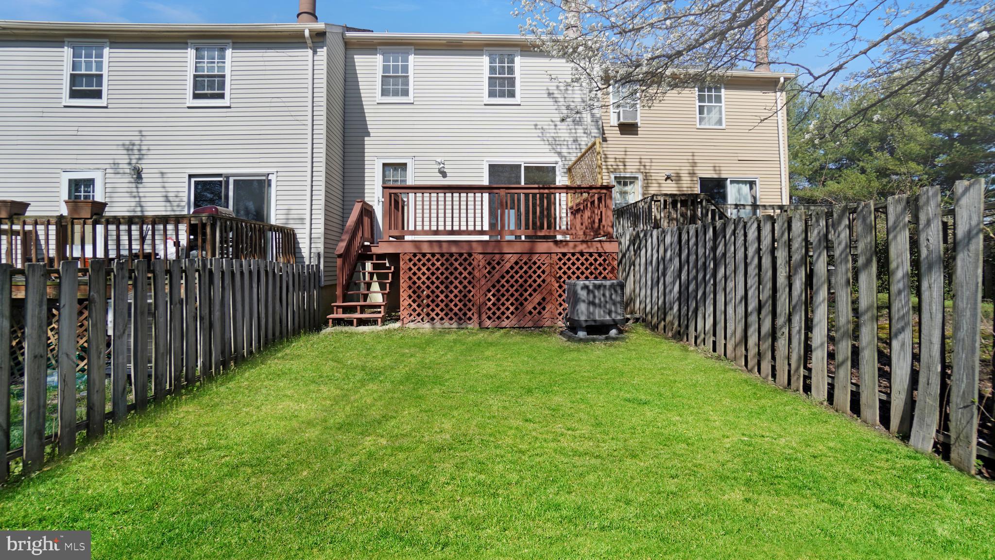 ELIZABETHS LANDING - Residential