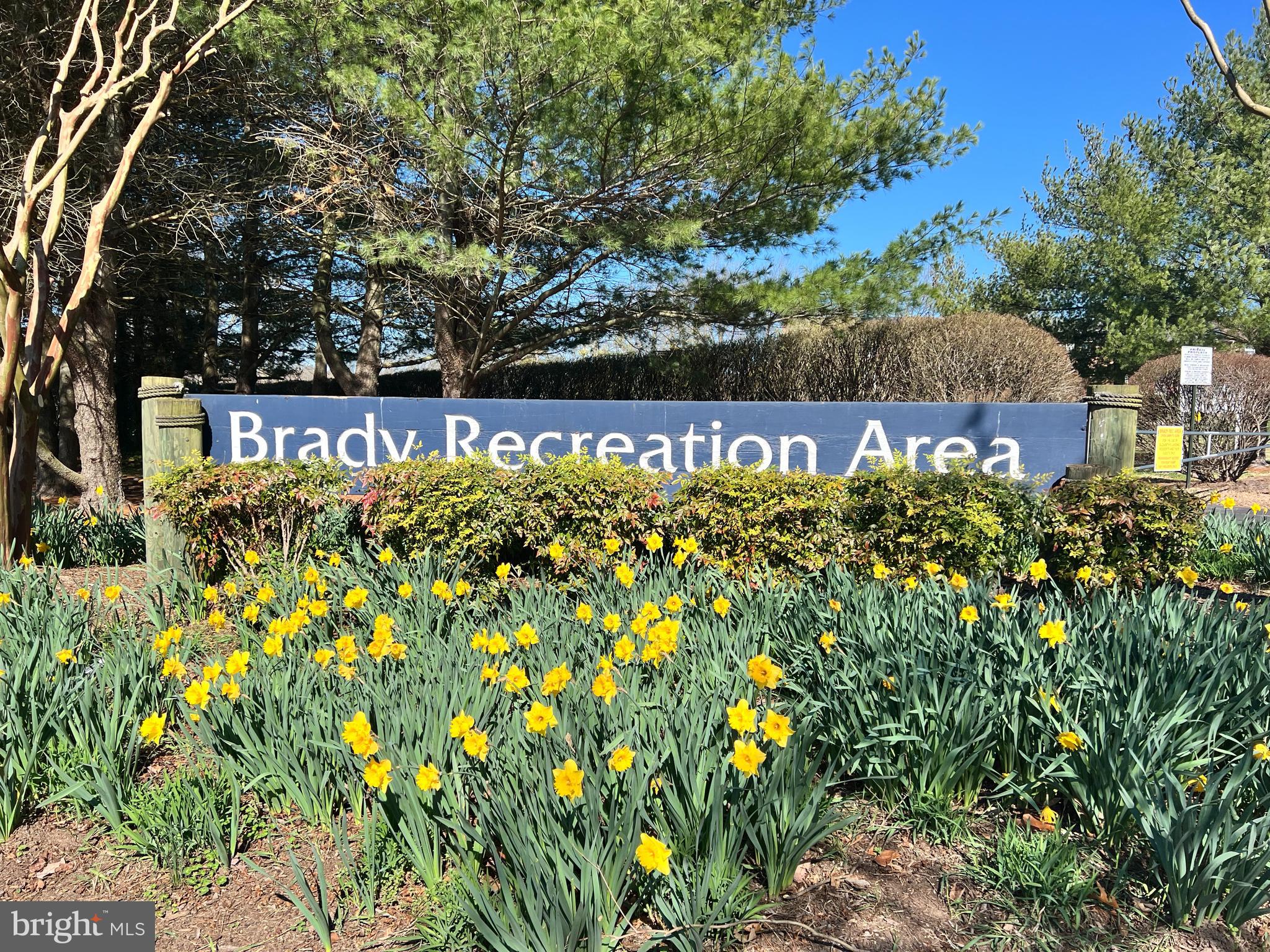 ELIZABETHS LANDING - Residential