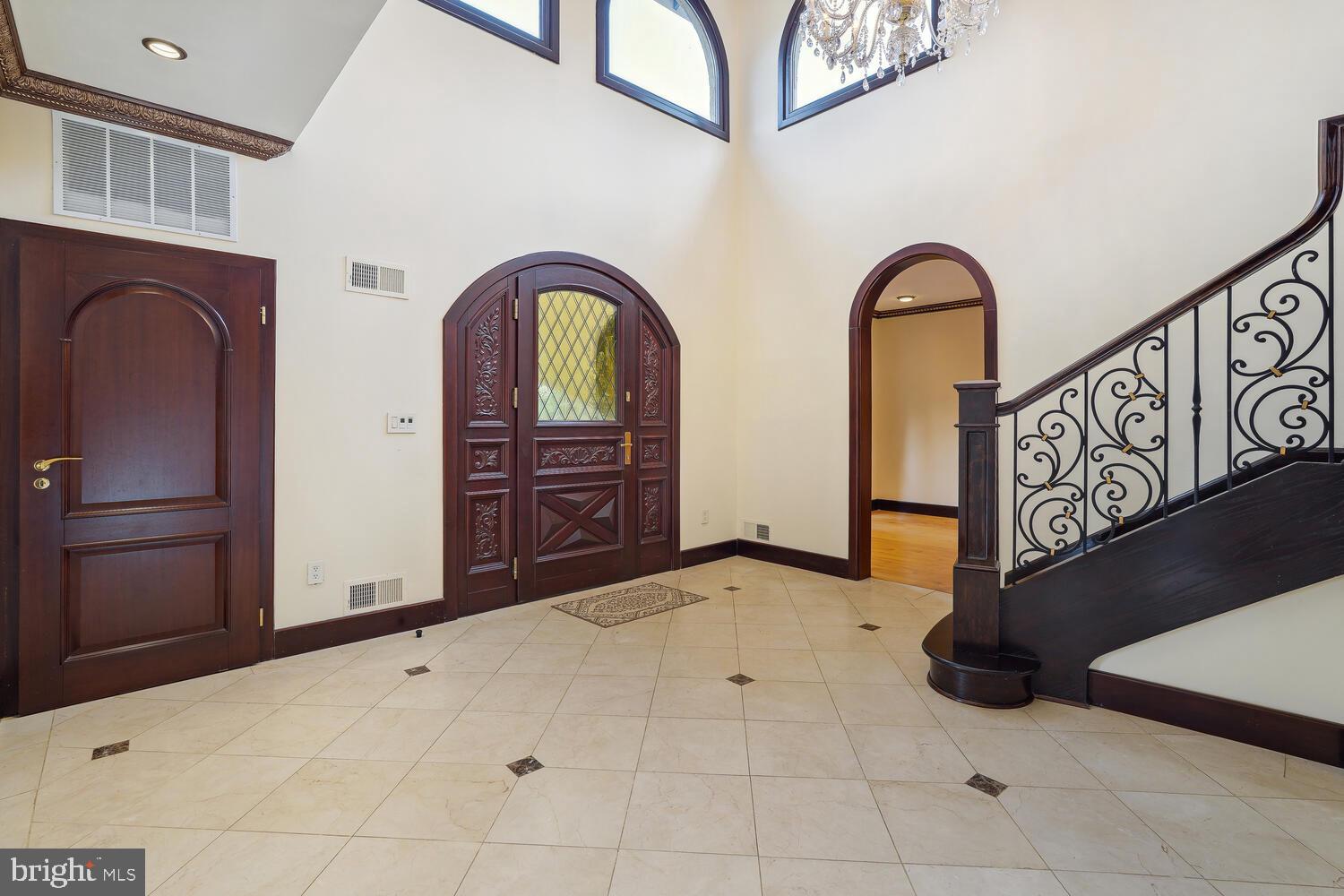 BLENHEIM - Residential