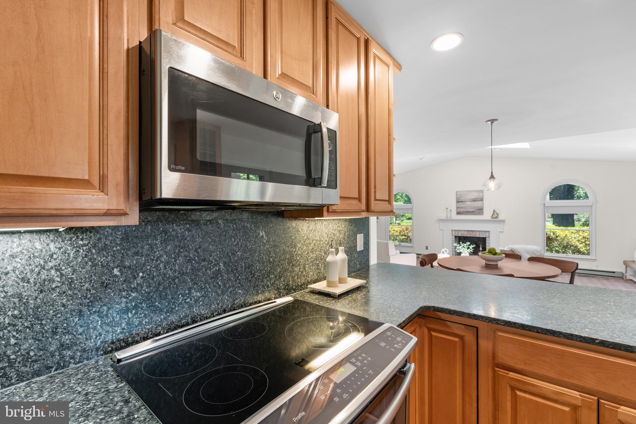 ORANGE HUNT ESTATES - Residential