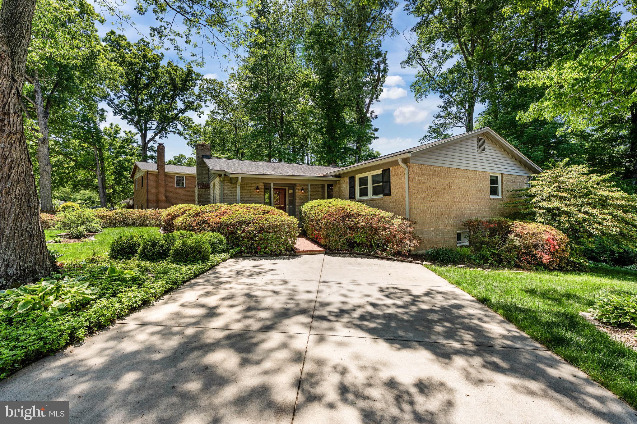 ORANGE HUNT ESTATES - Residential