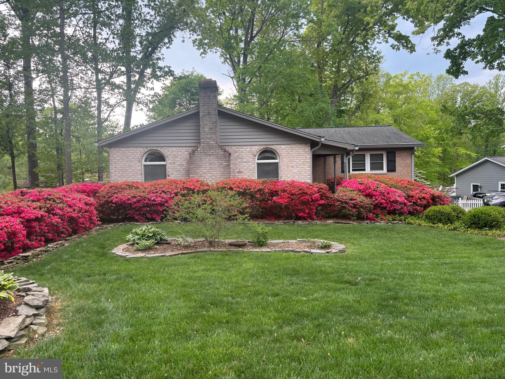 ORANGE HUNT ESTATES - Residential