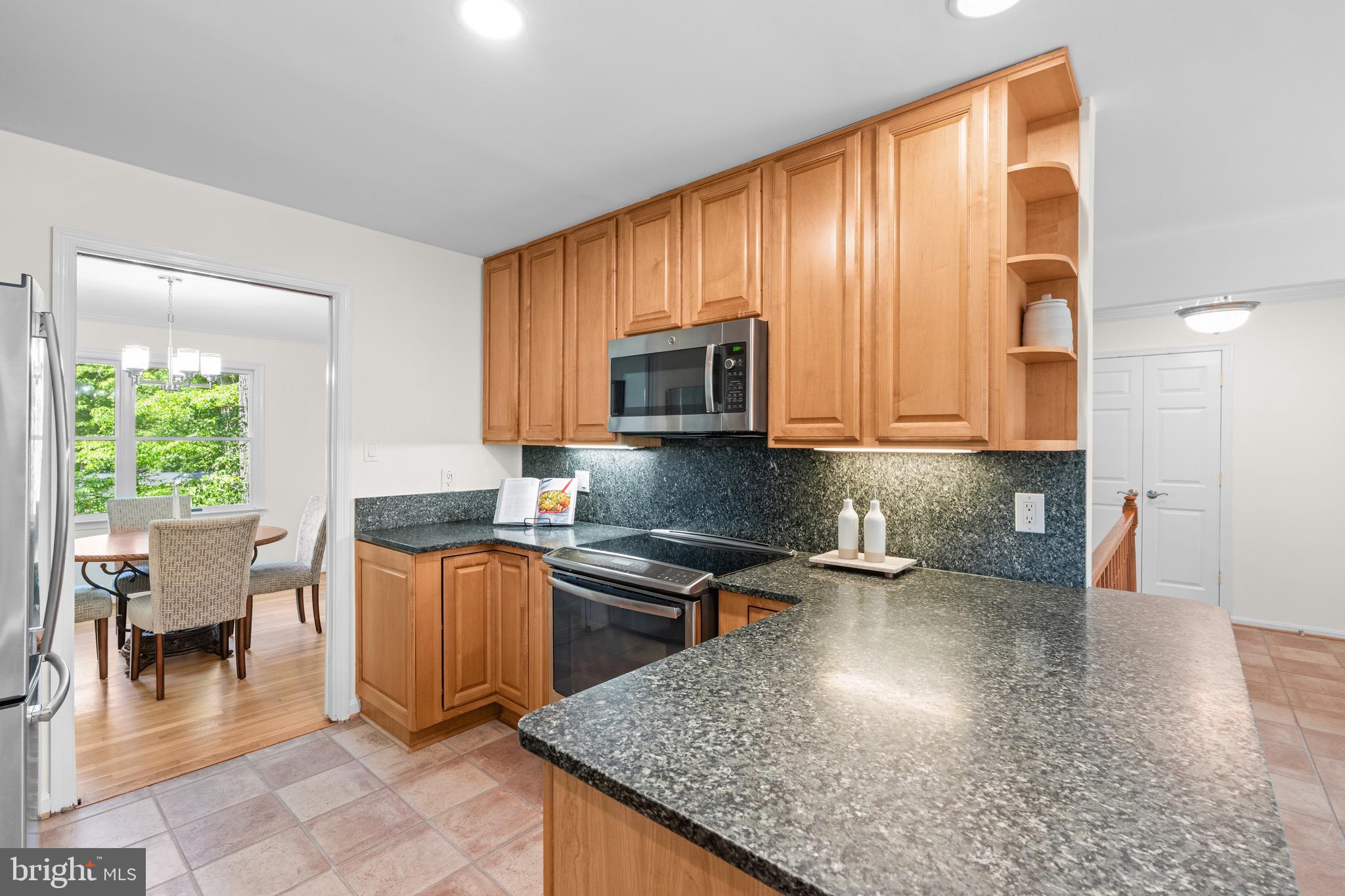 ORANGE HUNT ESTATES - Residential