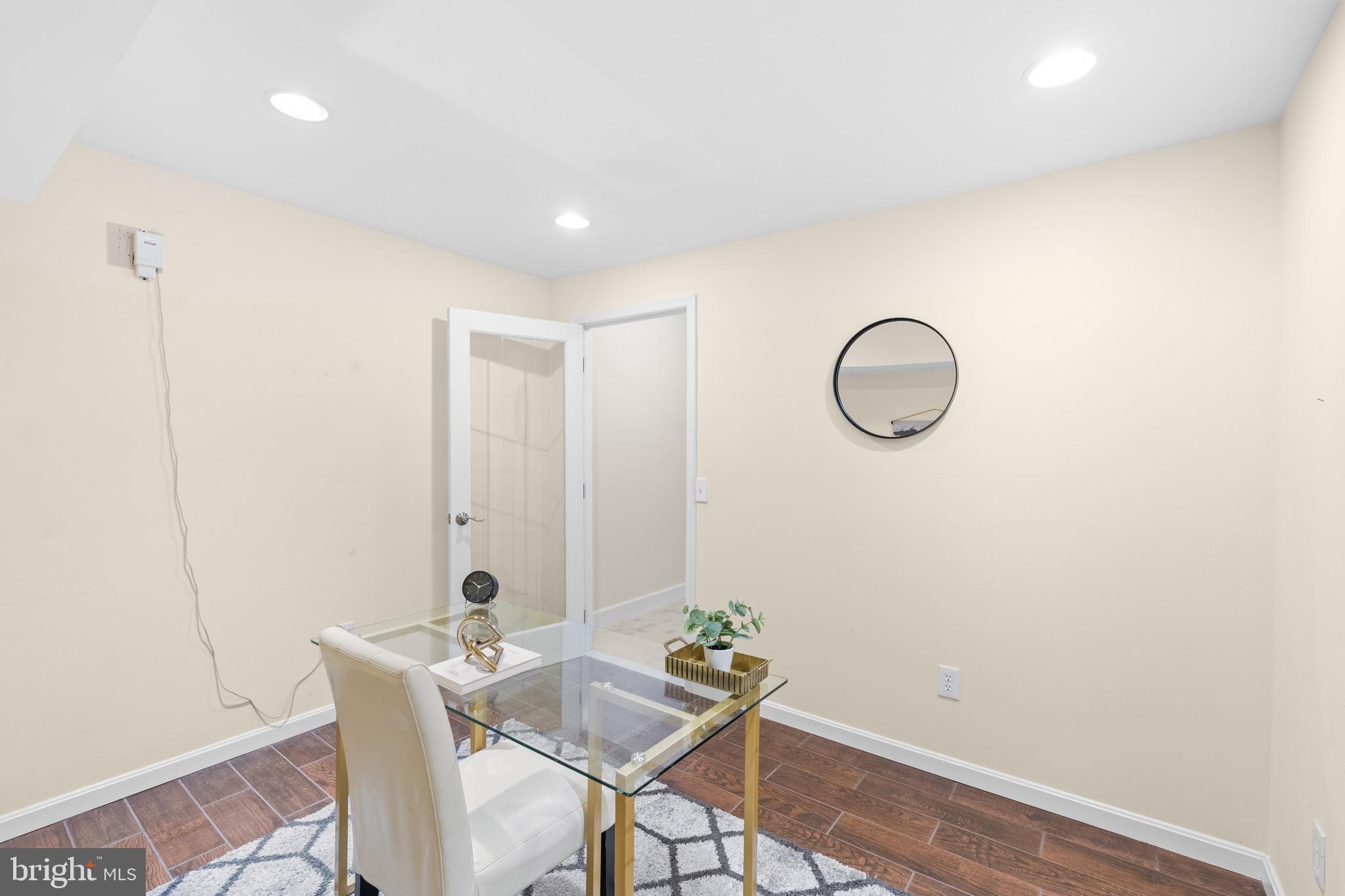 ORANGE HUNT ESTATES - Residential
