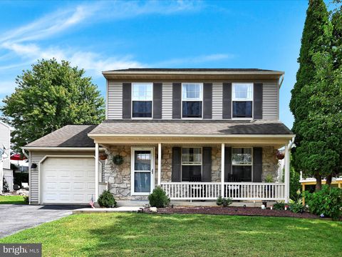 Photo of 341 Sload Circle, MARIETTA, PA 17547 (MLS # PALA2076100)