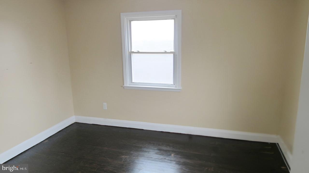 HAYWOOD HEIGHTS - Residential