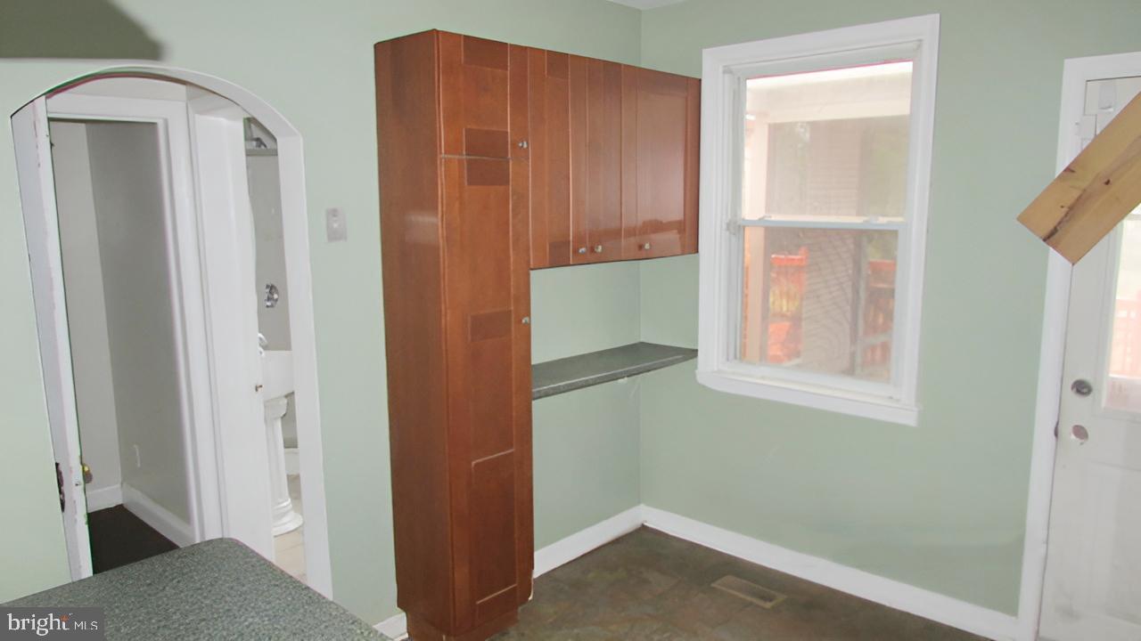 HAYWOOD HEIGHTS - Residential