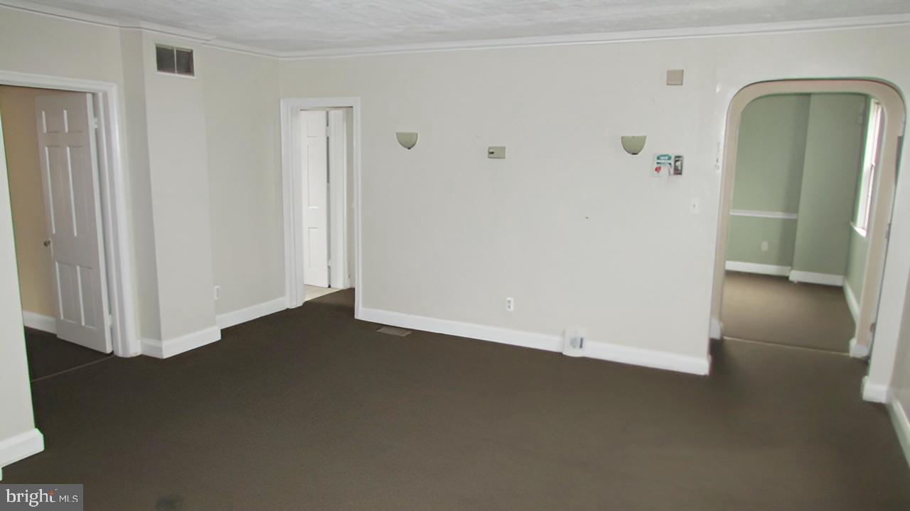 HAYWOOD HEIGHTS - Residential