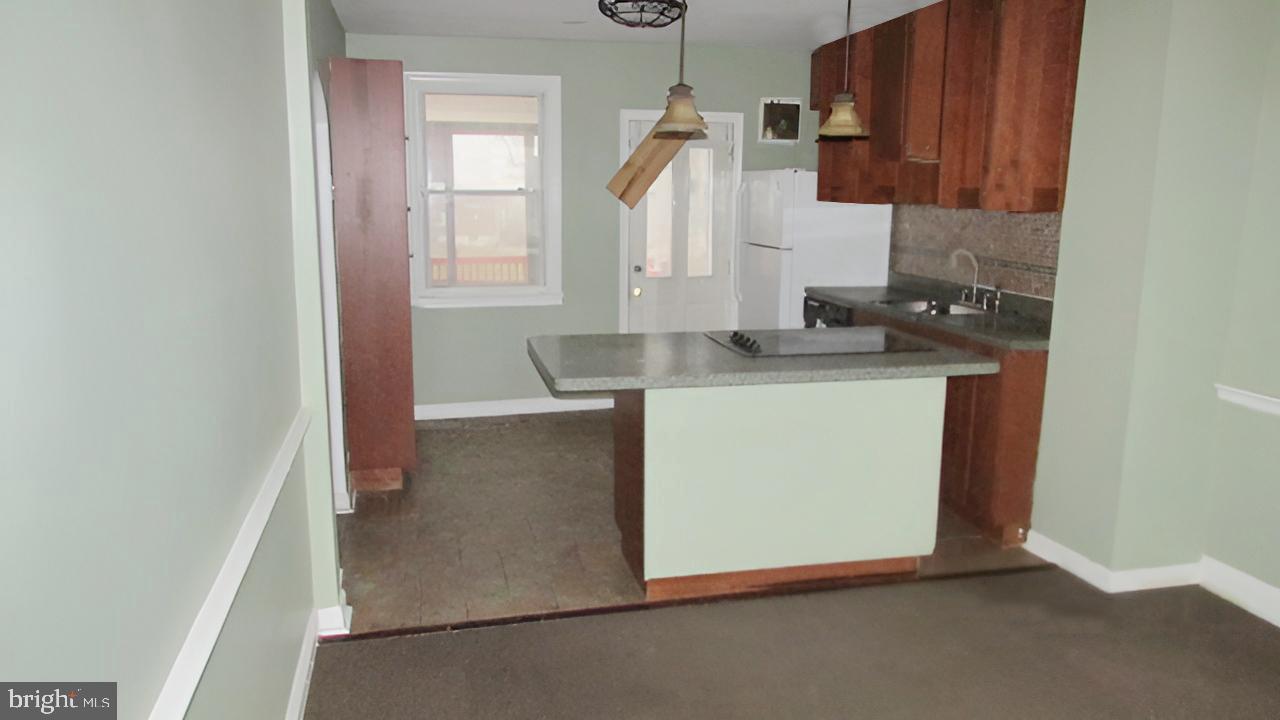 HAYWOOD HEIGHTS - Residential