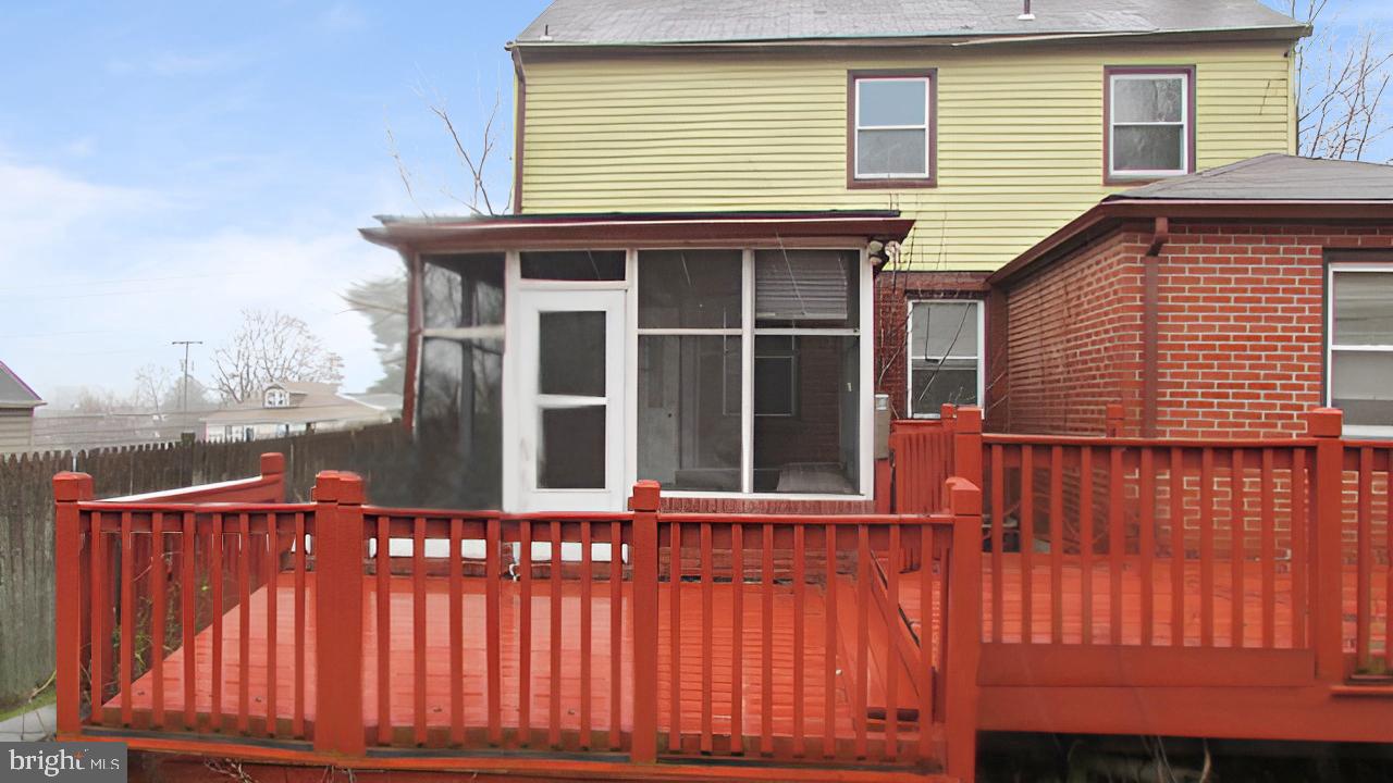 HAYWOOD HEIGHTS - Residential