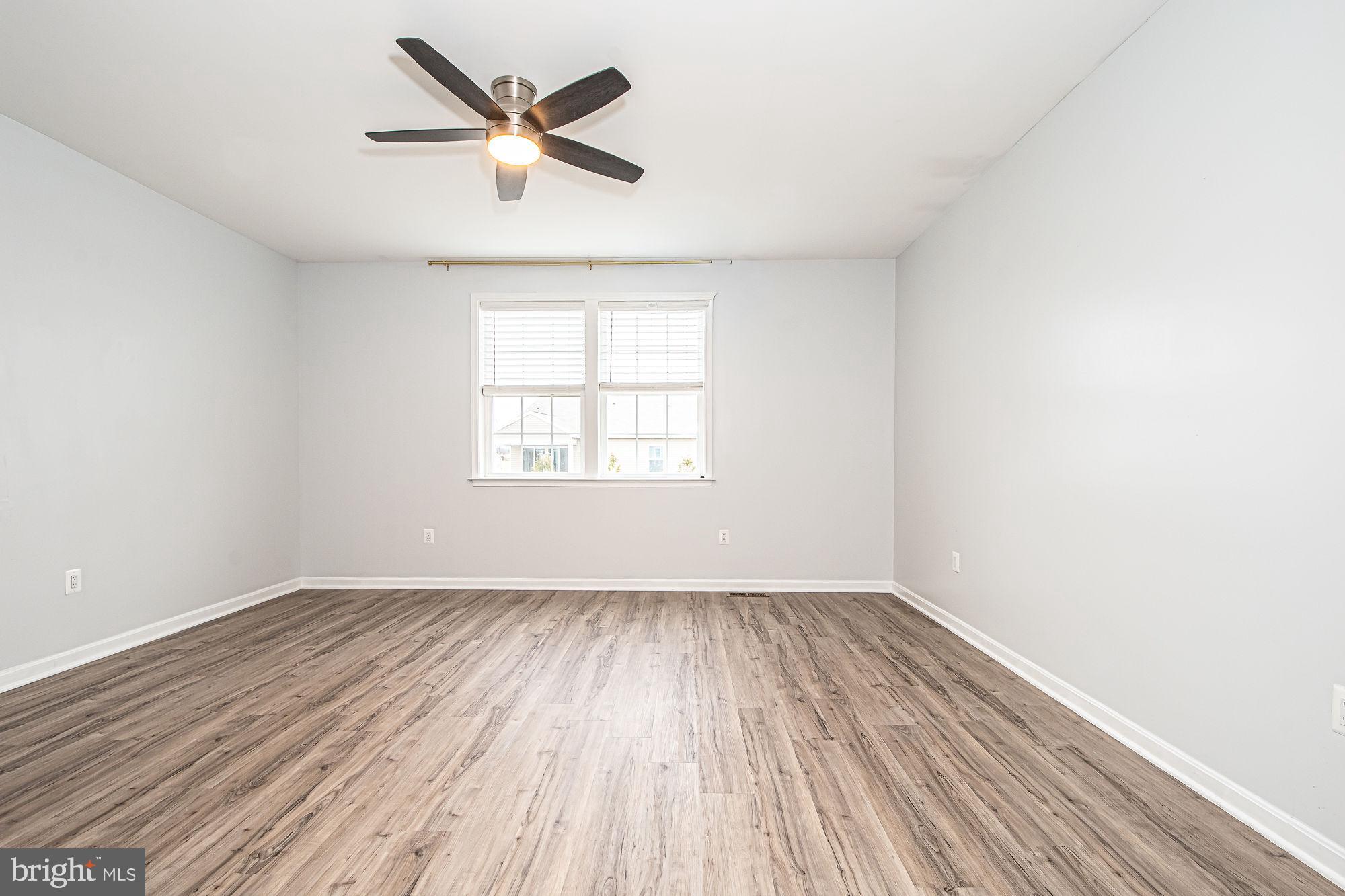 SOUTHERN HILLS - Residential