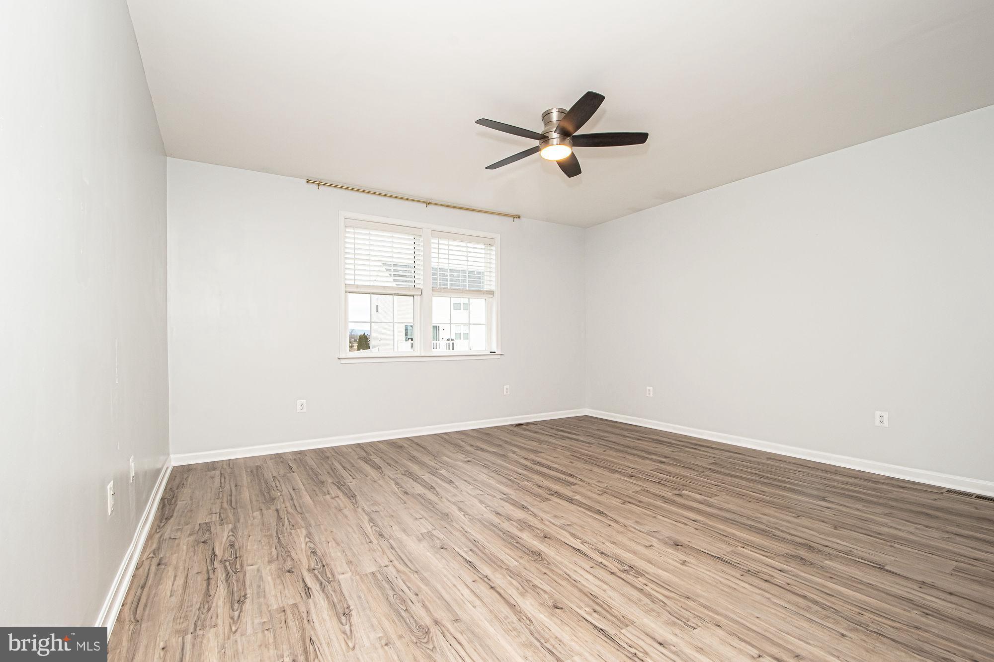 SOUTHERN HILLS - Residential