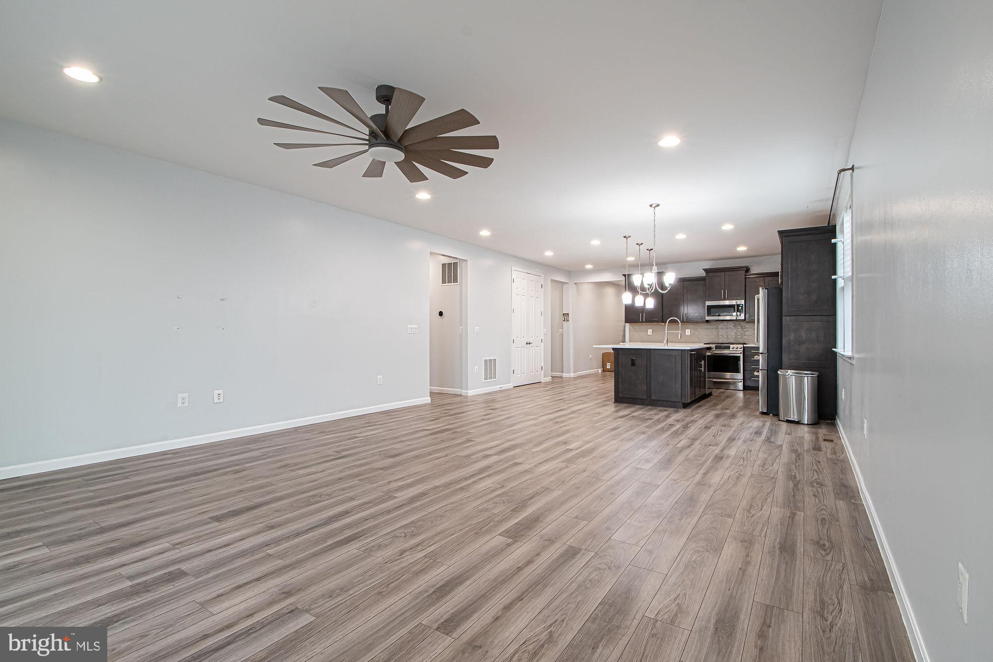 SOUTHERN HILLS - Residential