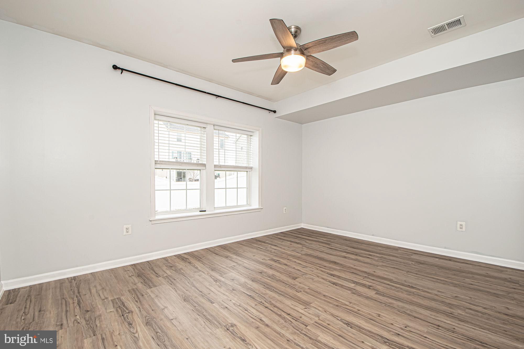 SOUTHERN HILLS - Residential