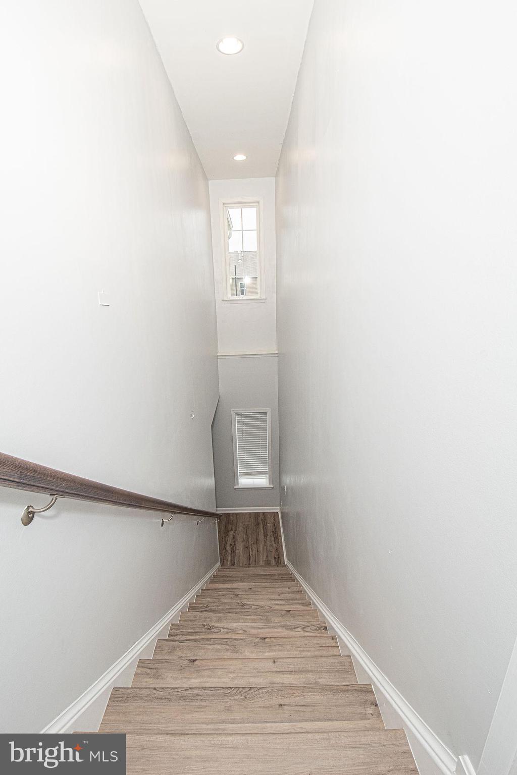 SOUTHERN HILLS - Residential