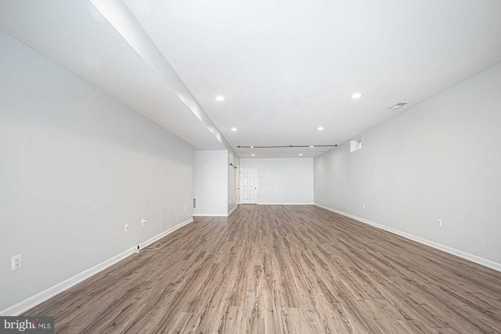 SOUTHERN HILLS - Residential