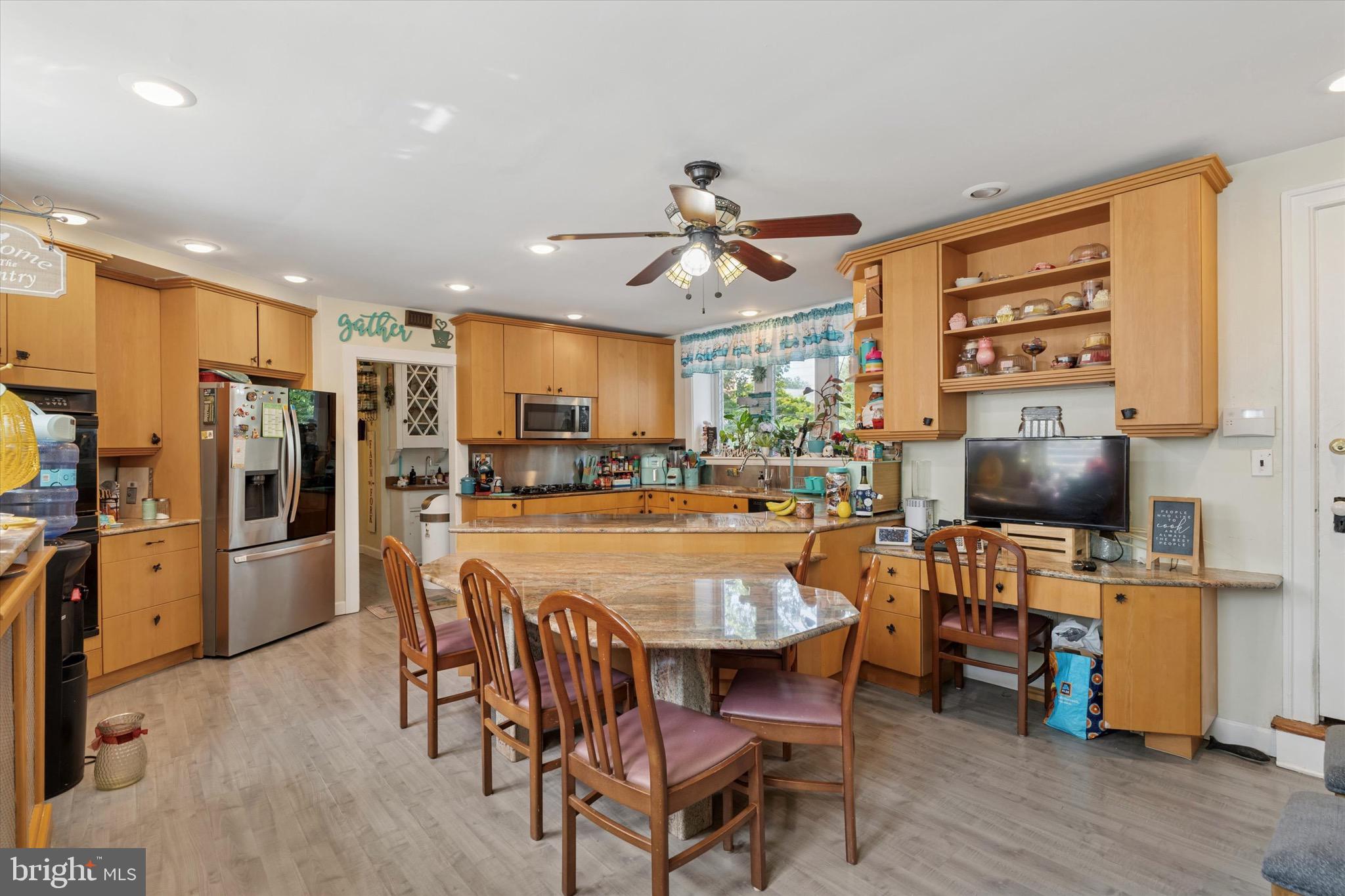 JENKINTOWN - Residential