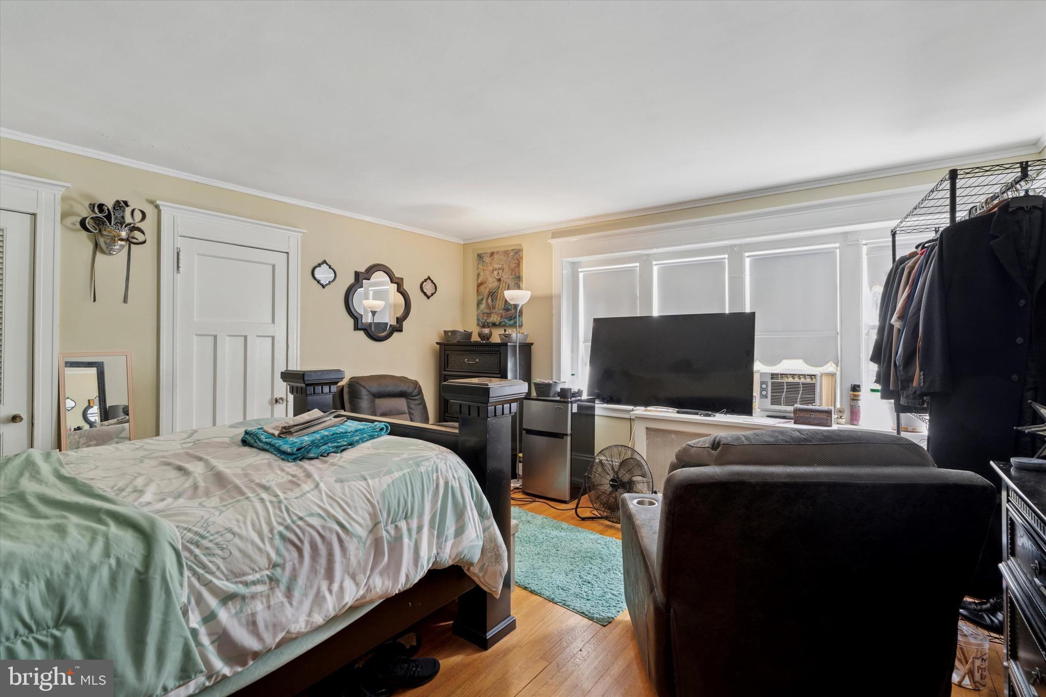 JENKINTOWN - Residential