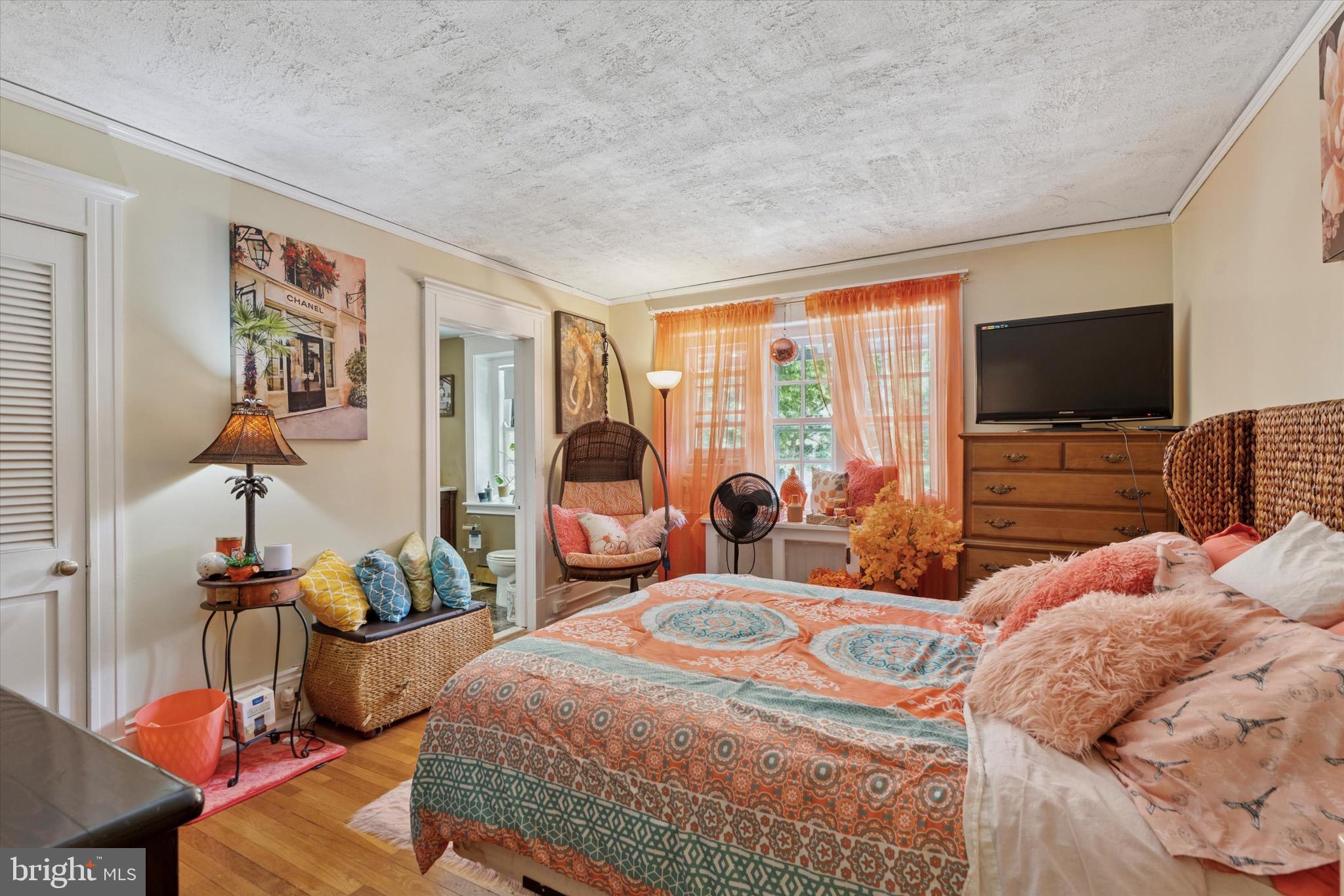 JENKINTOWN - Residential