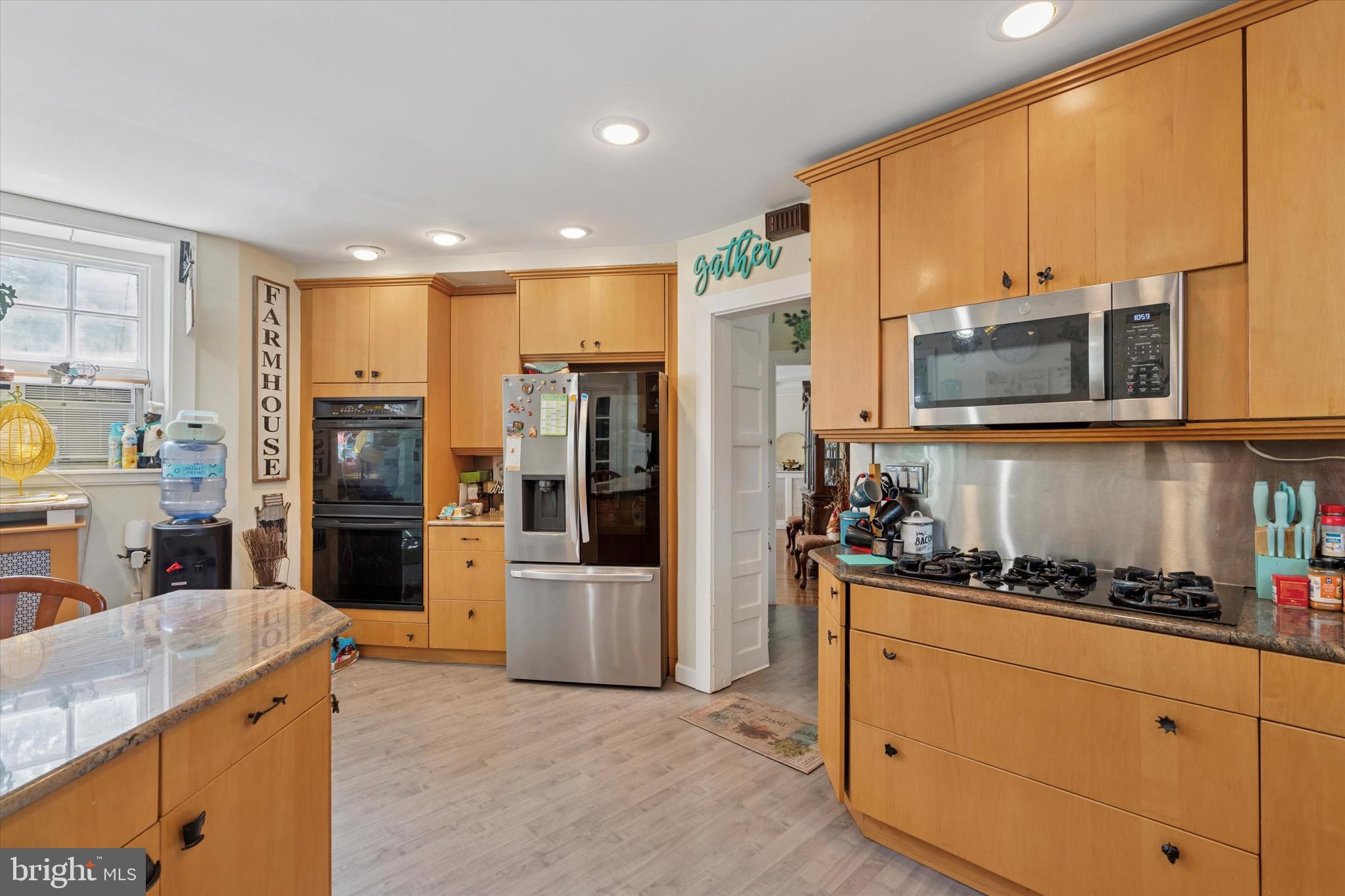 JENKINTOWN - Residential