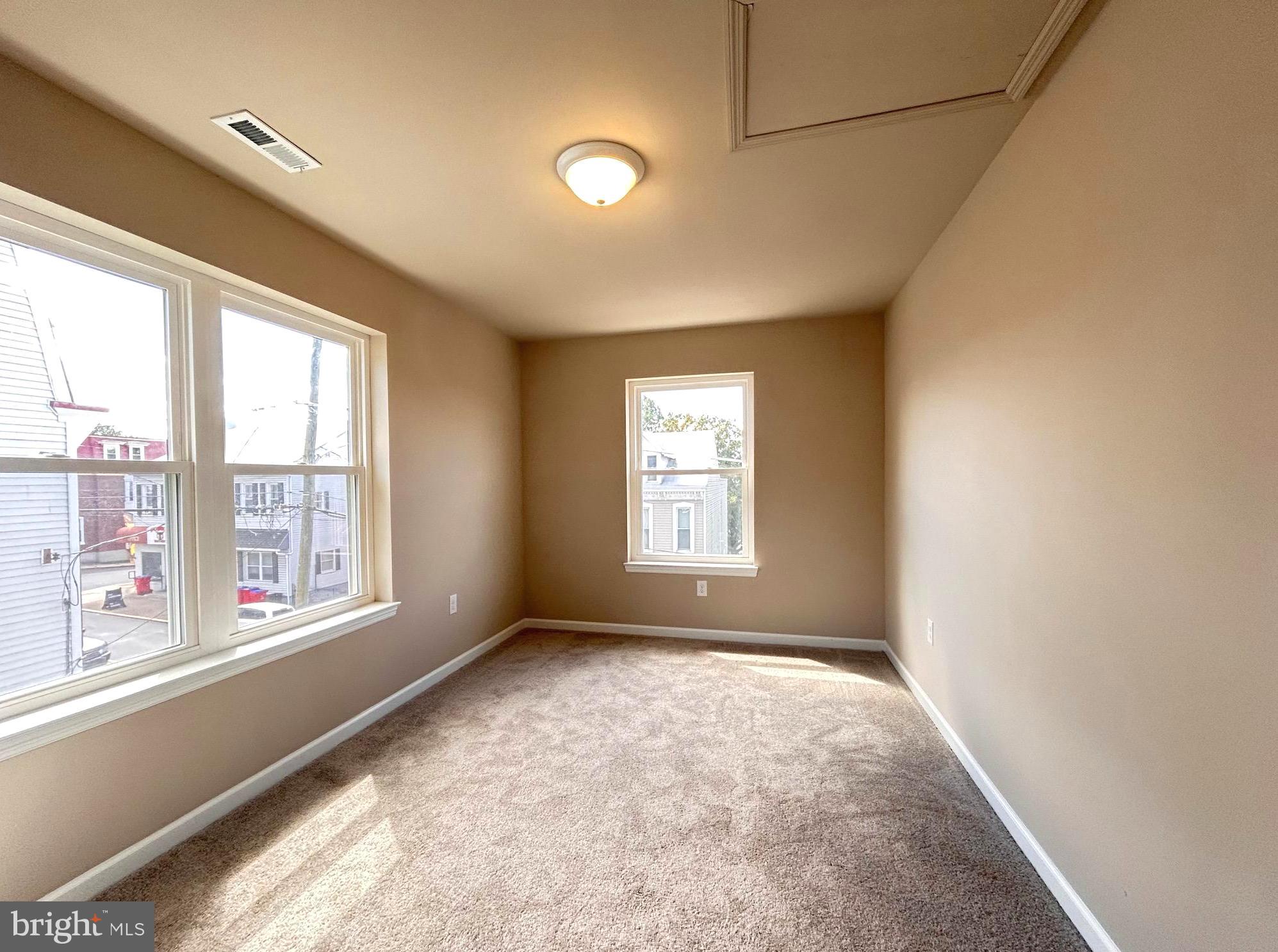 HAMBURG - Residential