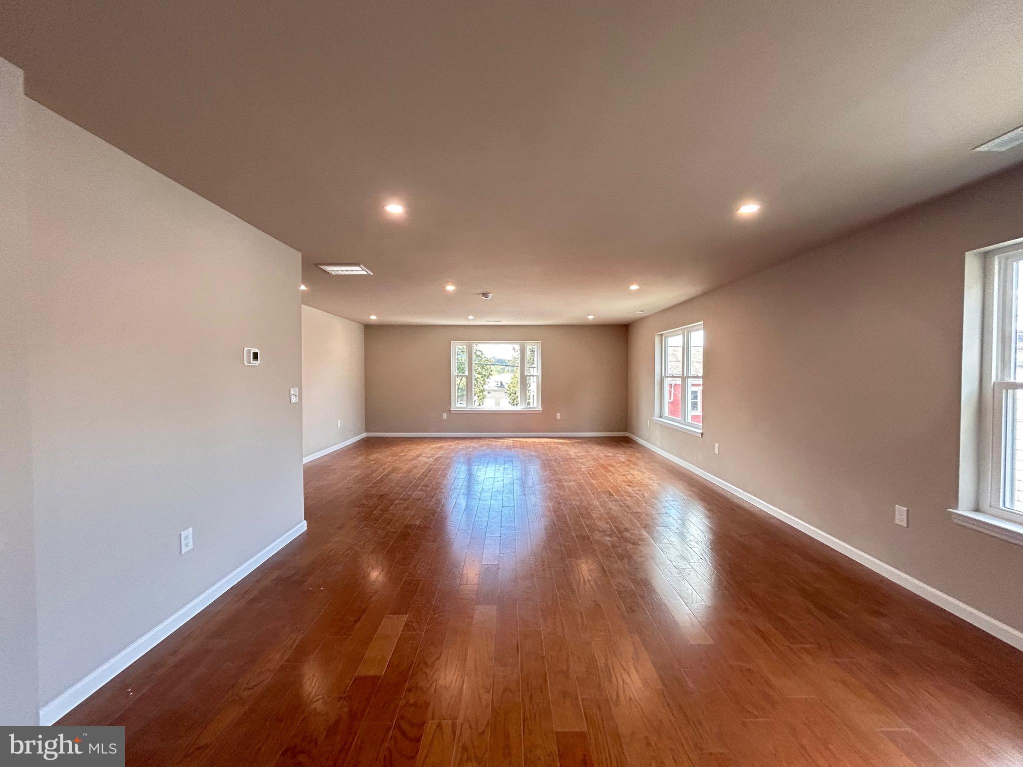 HAMBURG - Residential