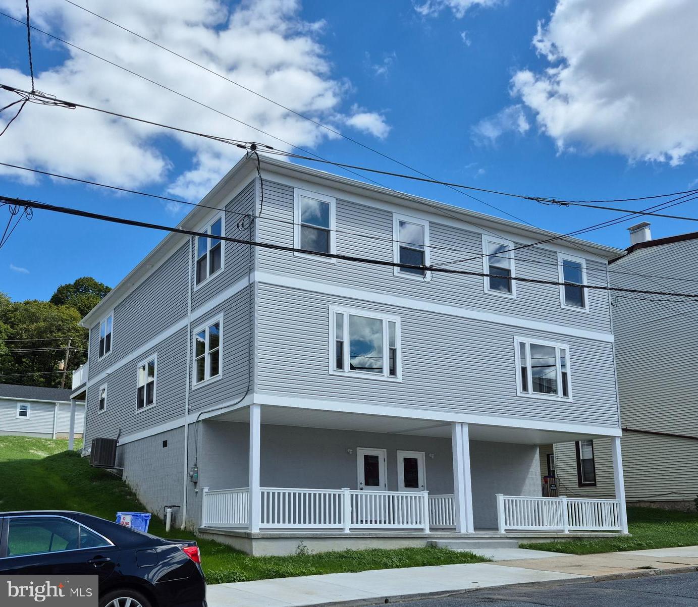 HAMBURG - Residential