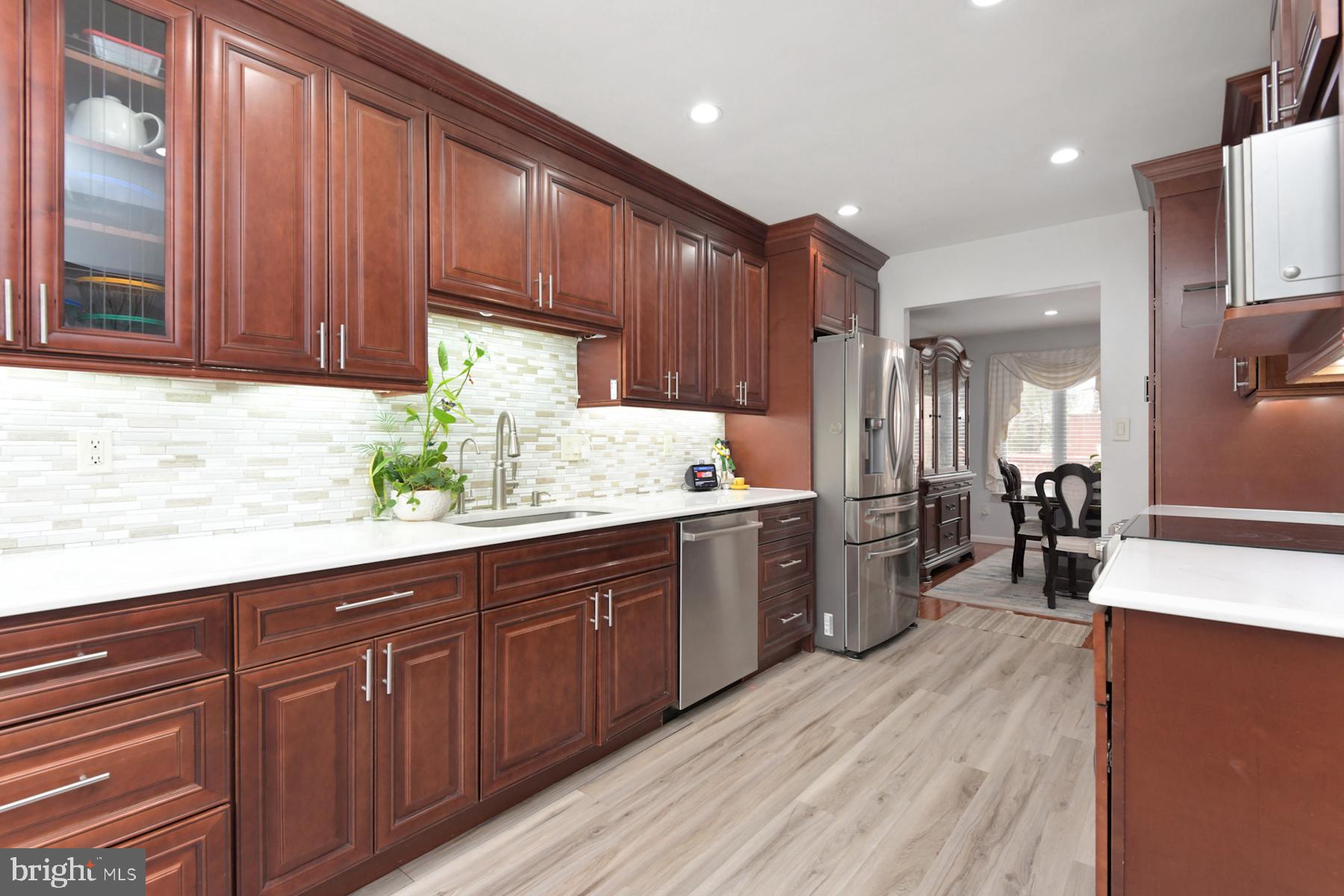 158 KINGSLAND CIRCLE
