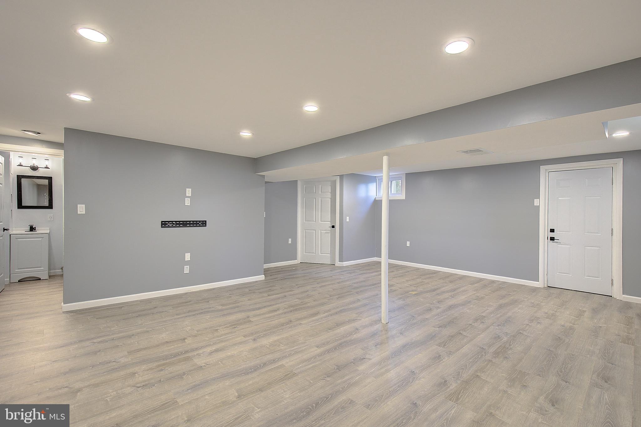 ENTERPRISE ESTATES - Residential