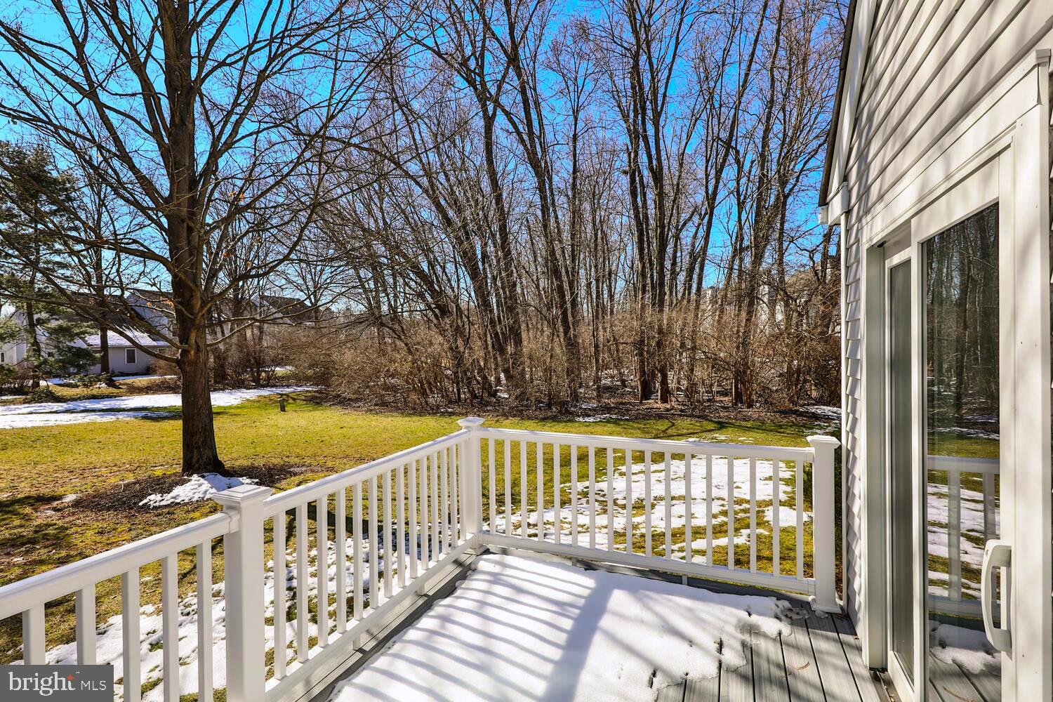 GWYN AYRE - Residential