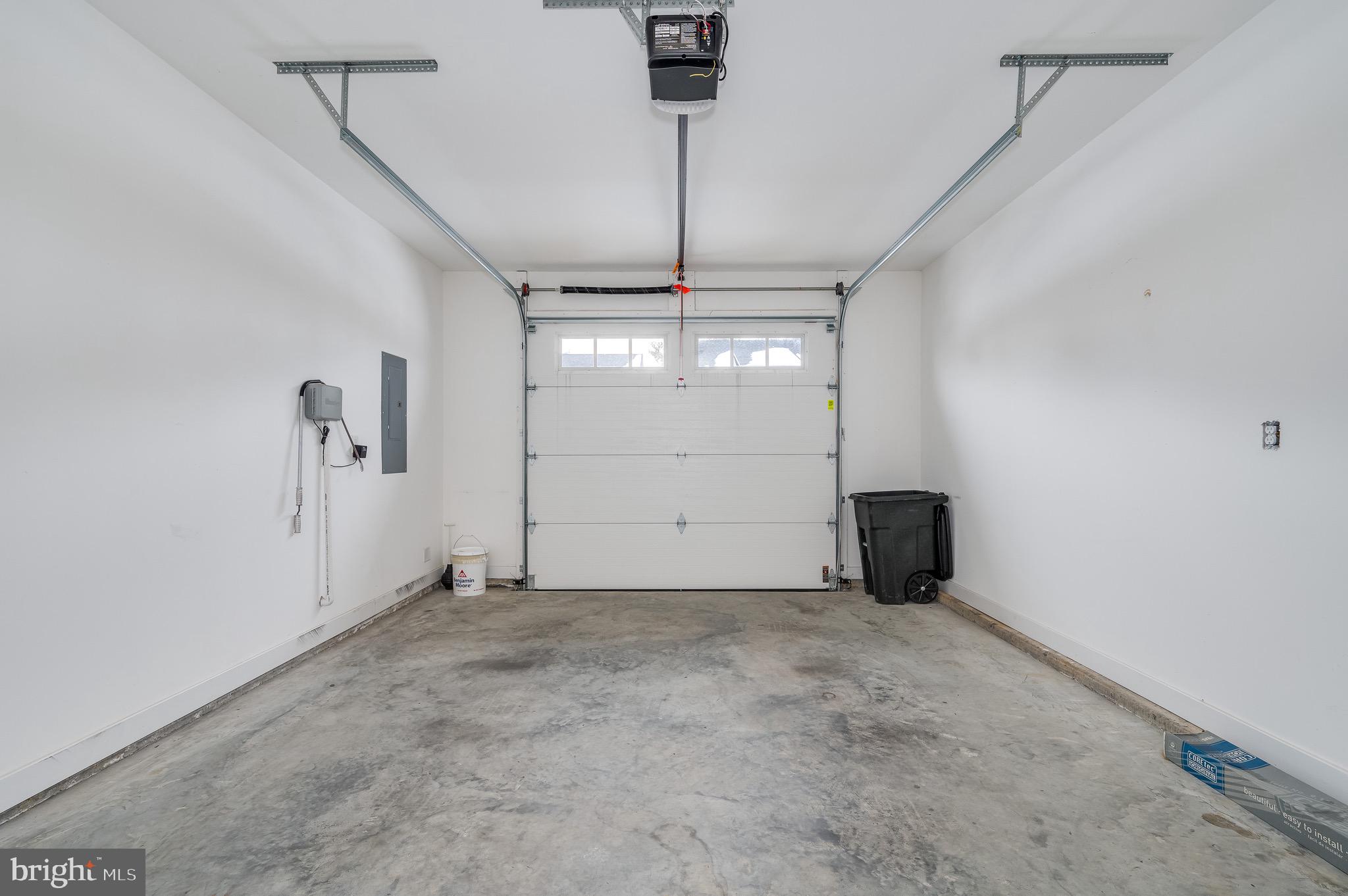 COTTAGE GLEN - Residential