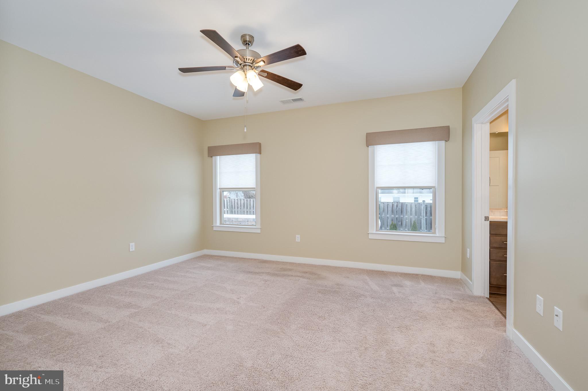 COTTAGE GLEN - Residential