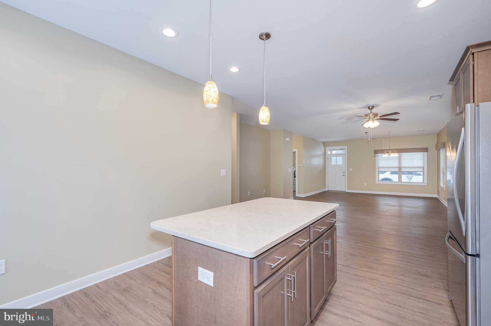 COTTAGE GLEN - Residential