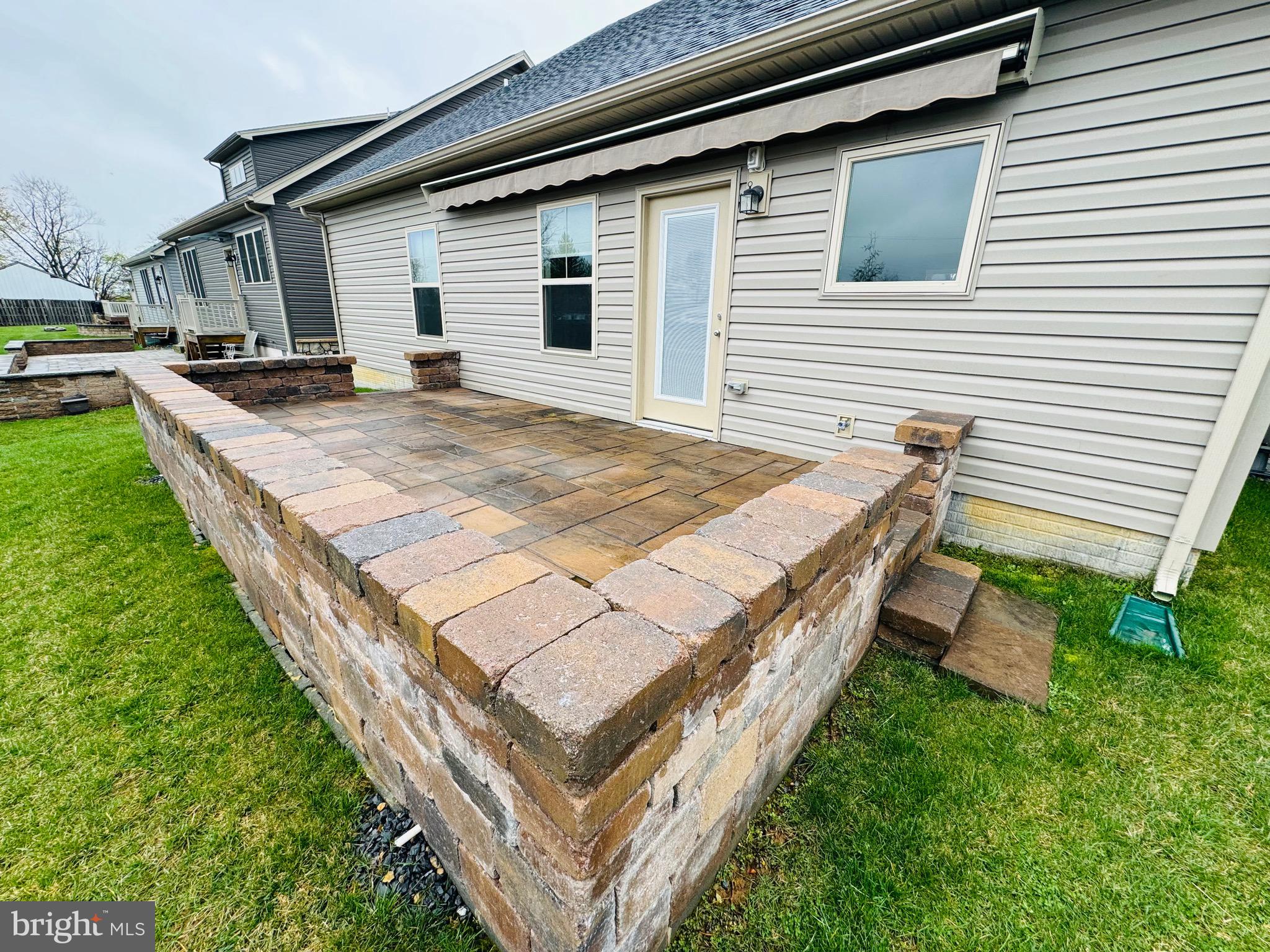 COTTAGE GLEN - Residential