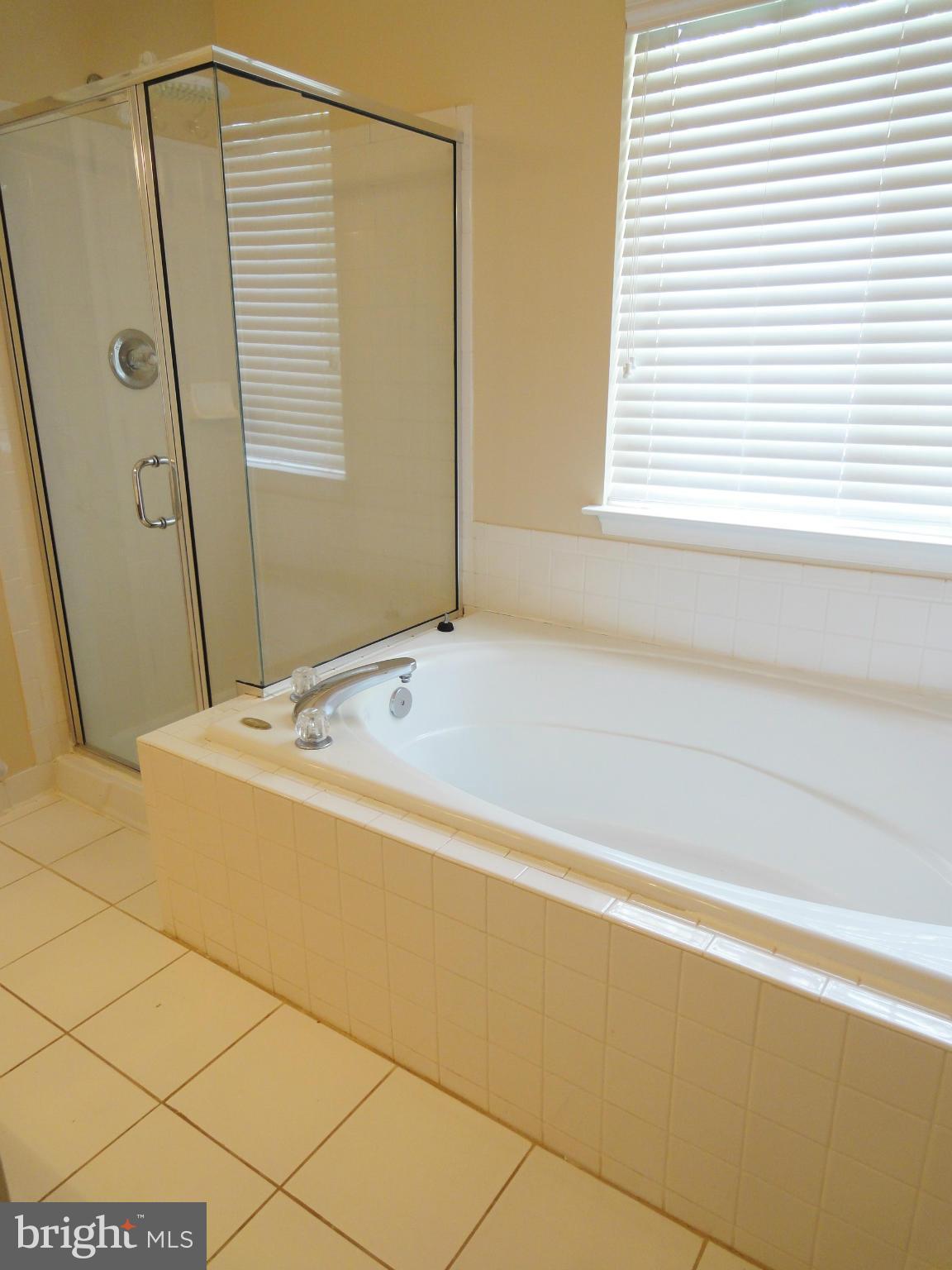 KINGSTOWNE - Residential