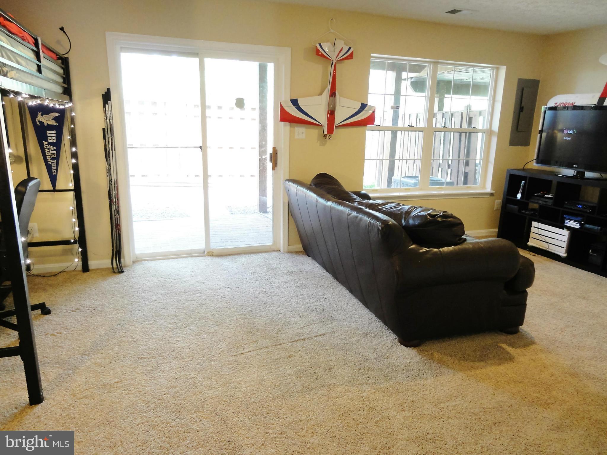 KINGSTOWNE - Residential