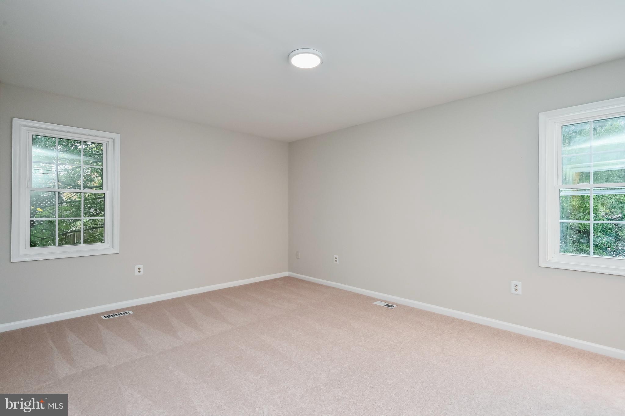 QUEENS GATE - Residential