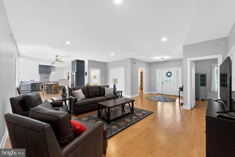 Tiny photo for 10 E Brookhaven Road, WALLINGFORD, PA 19086 (MLS # PADE2115468)
