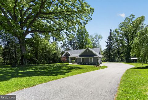 Tiny photo for 10 E Brookhaven Road, WALLINGFORD, PA 19086 (MLS # PADE2115468)