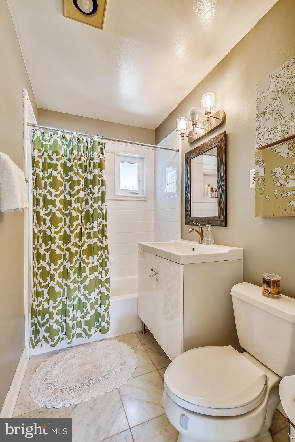 GEORGETOWN VILLAGE - Residential