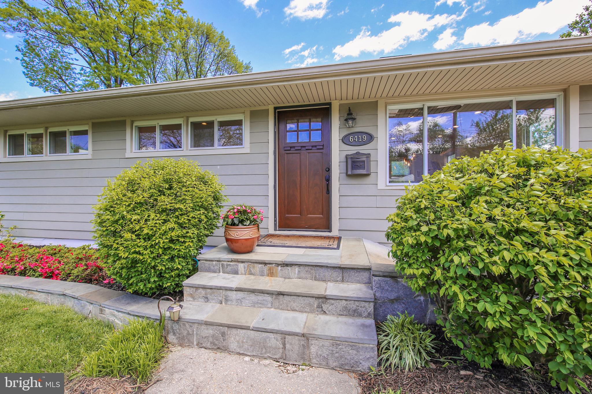 GEORGETOWN VILLAGE - Residential